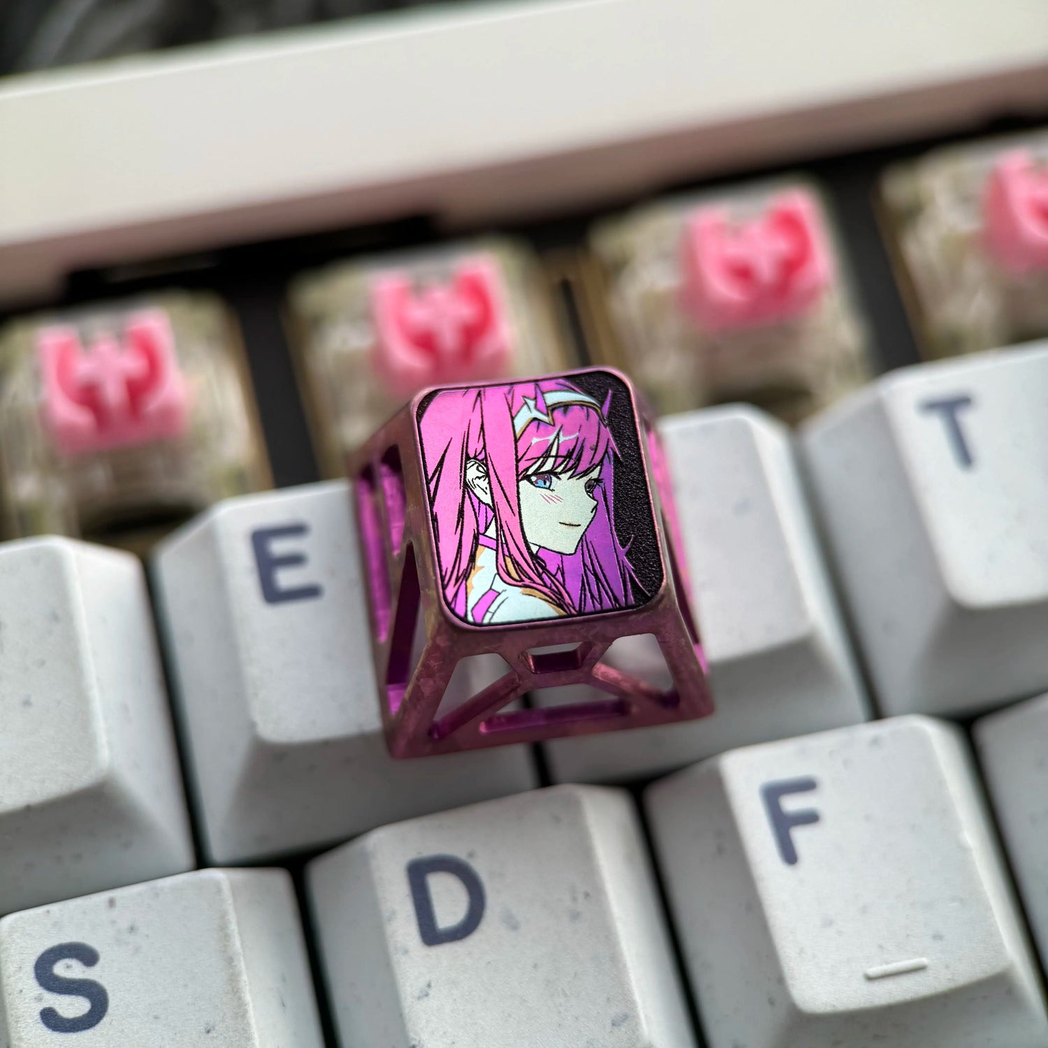 Titanium alloy 1U hollow titanium alloy personalized keycap collection, customizable, anime and game culture creative personalized keycaps. Mechanical keyboard decorative keycaps