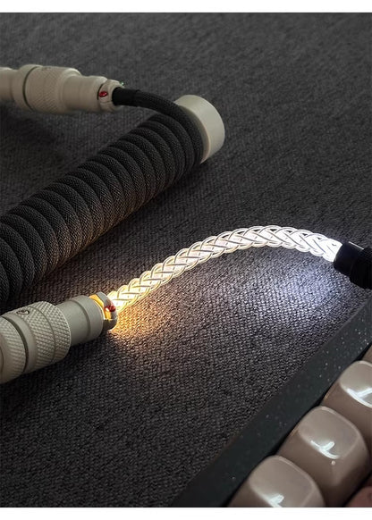 Three segment cold and warm light aviation plug, manually customized data cable, wild color matching magnetic shaft mechanical keyboard cable