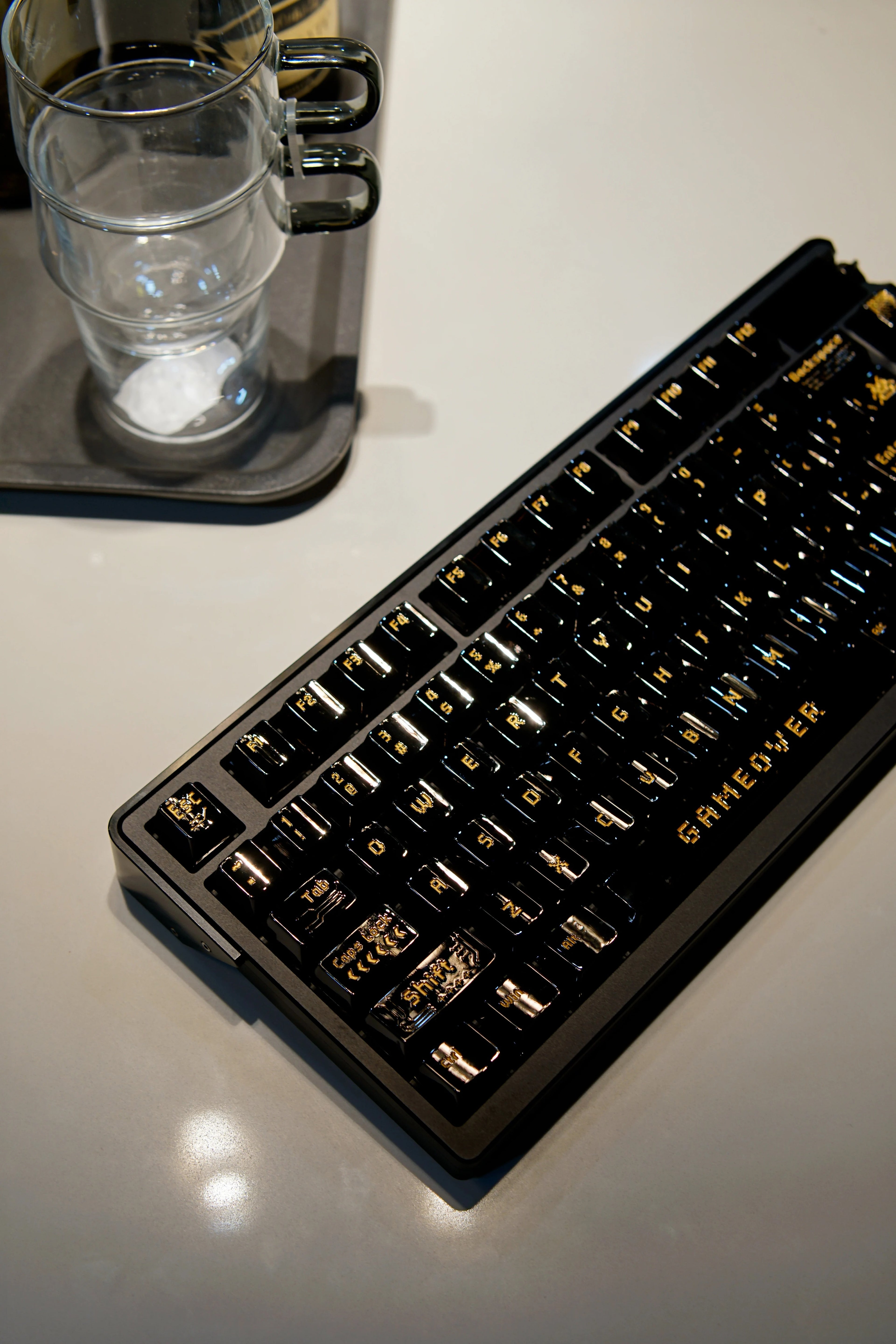 Pixel game theme original design retro arcade game personalized keycap set metal keycap glossy black electroplating, electroplating coating compatible with ROG Extreme ASUS estore/Angry Miao/Razer