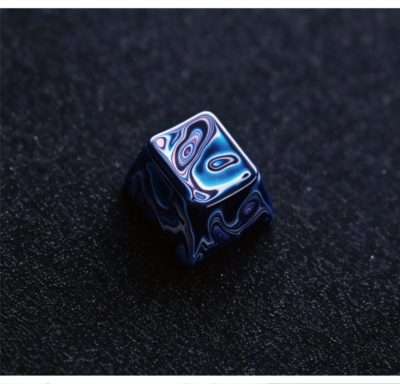 Blue Whirlpool Lacquer, Handcrafted Ceramic Decorative Keycap Paint Craftsmanship Customization Keycap Original Factory Height Keycap