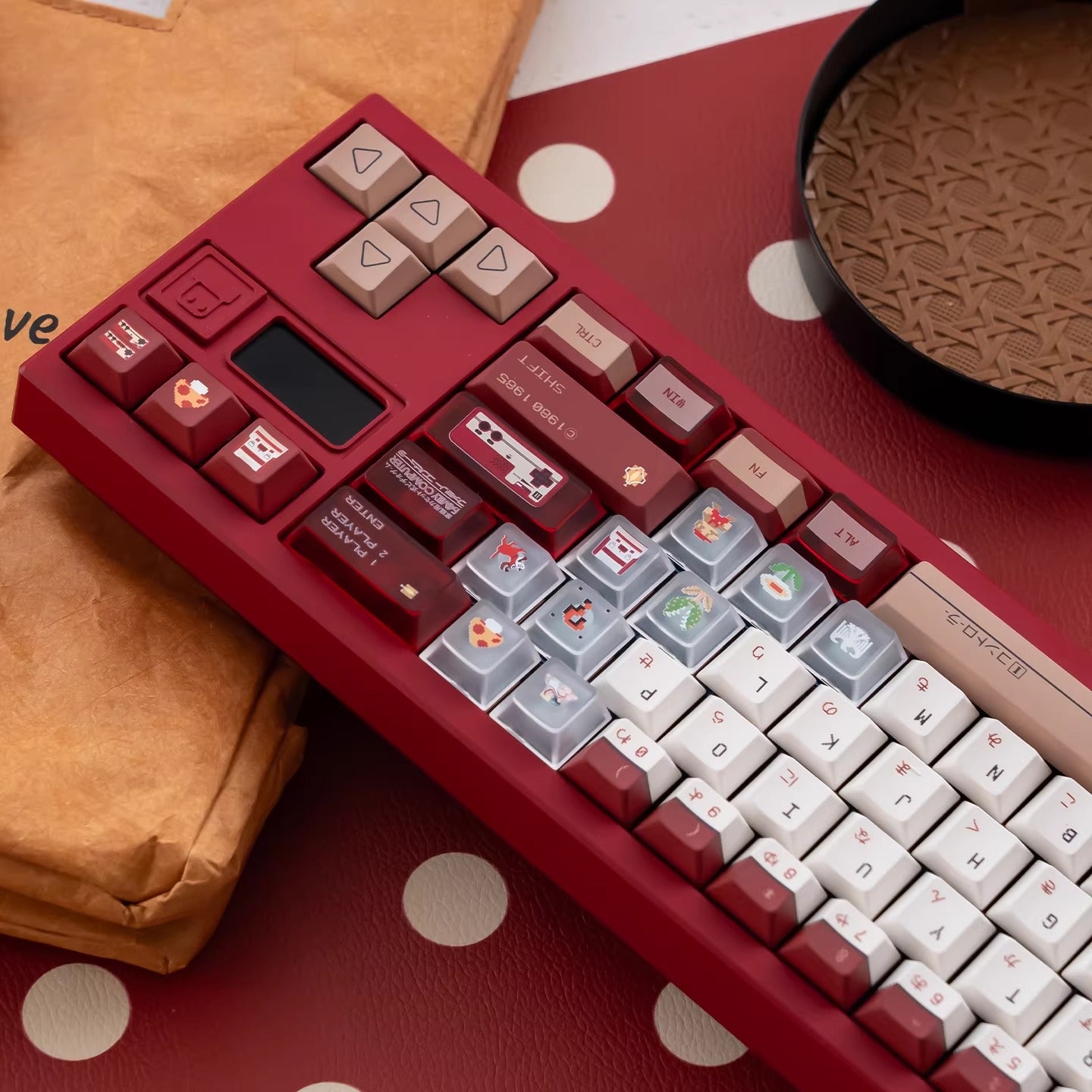 Family Computer, Nintendo Entertainment System theme, customized keycap set with PBT+PC sublimation technology, FC keycap set