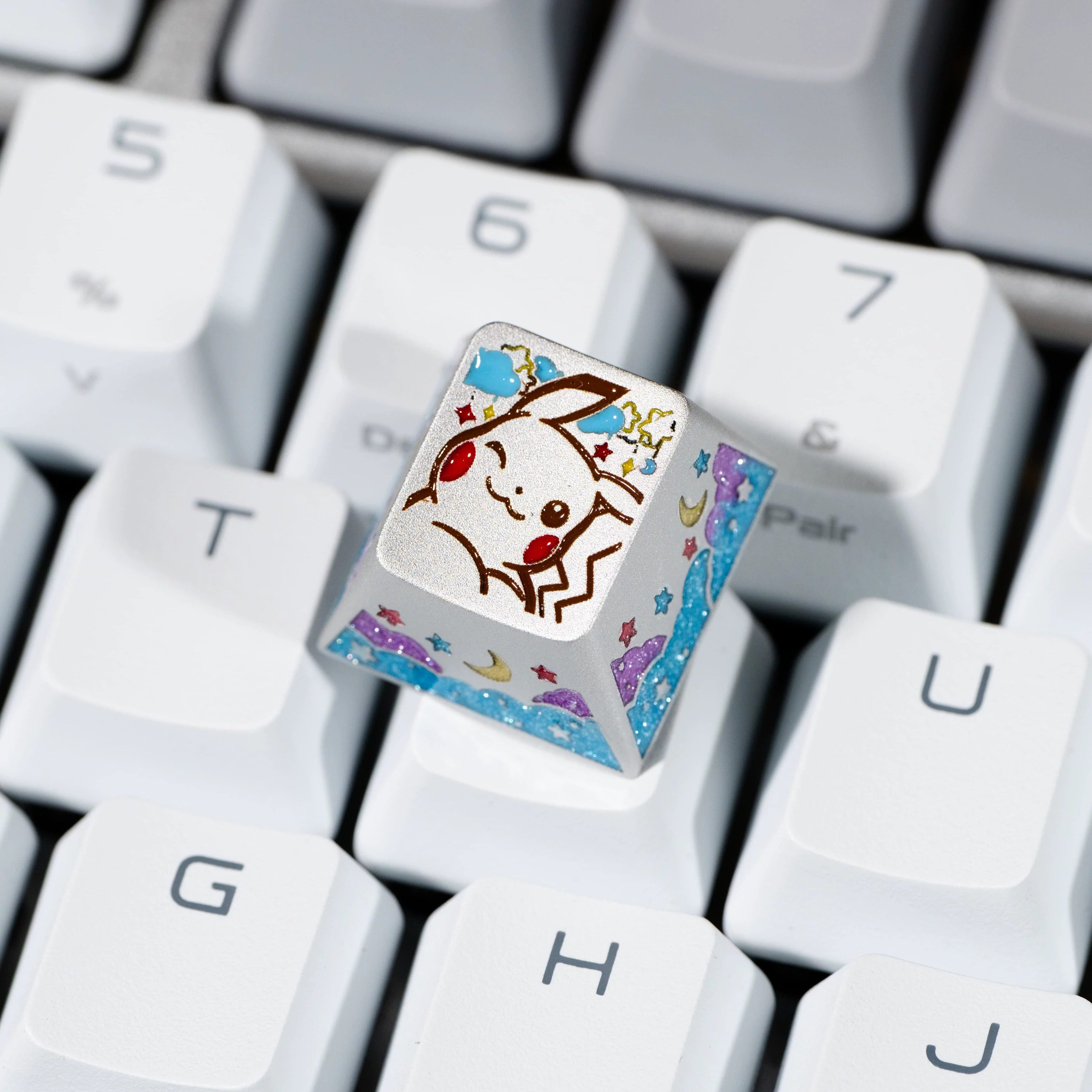 Pok é mon series, Pikachu themed design, keycaps made of aluminum alloy material CNC integrated precision machining personalized keycaps, mechanical keyboard decorative keycaps