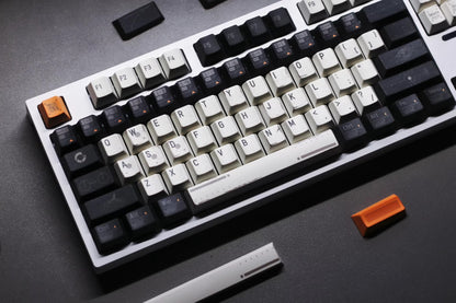 Interstellar themed personalized keycap set, astronaut space series PBT material decorative keycaps