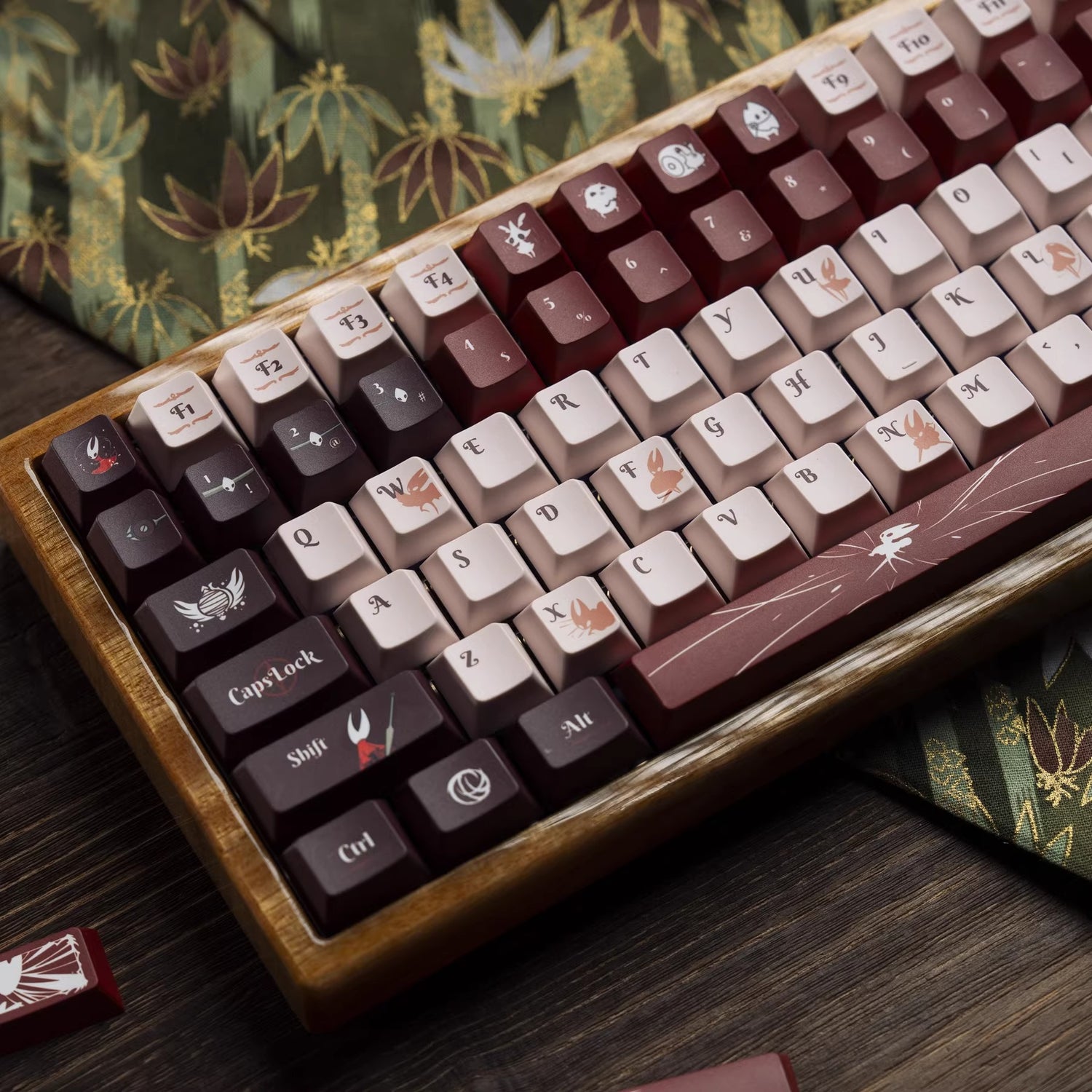 The Hollow Knight theme, PBT material, sublimation， Personalized keycap set, original factory height mechanical keyboard decorative keycap set