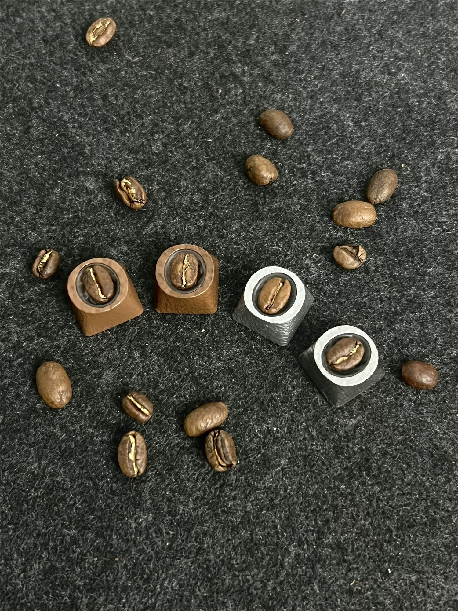 Resin coffee beans, coated with transparent resin coffee beans, creative and personalized keycaps, mechanical keyboard decorative art keycaps