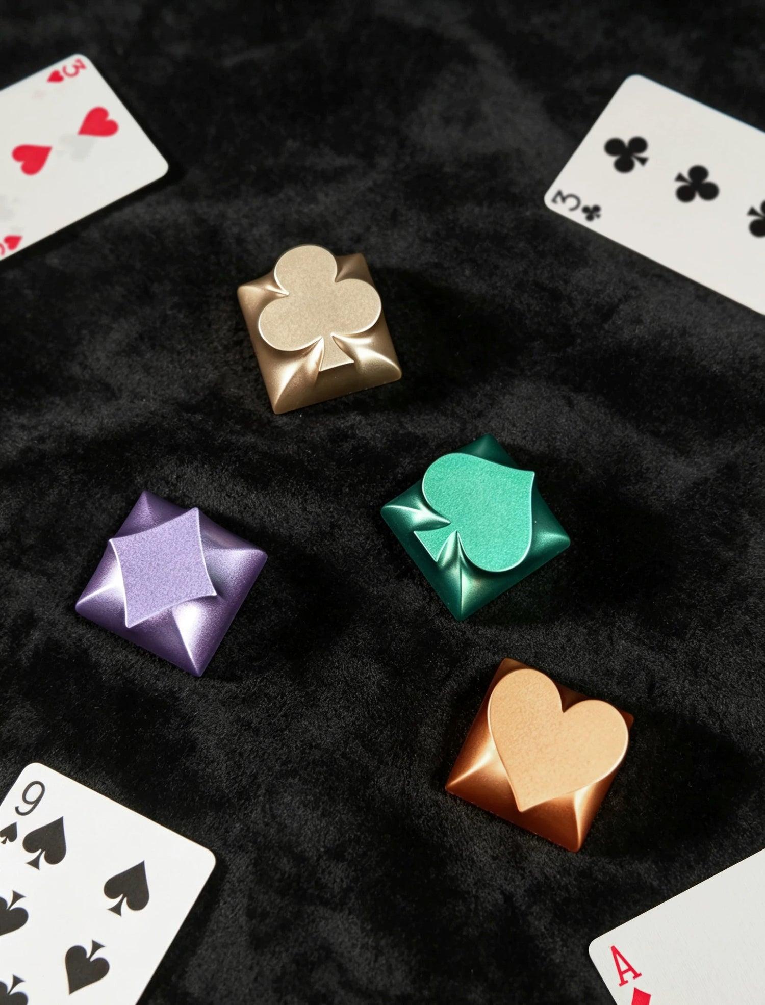 Metal playing cards, suit keycaps, mechanical keyboard, personalized metal, three-dimensional personalized decoration, keycap direction