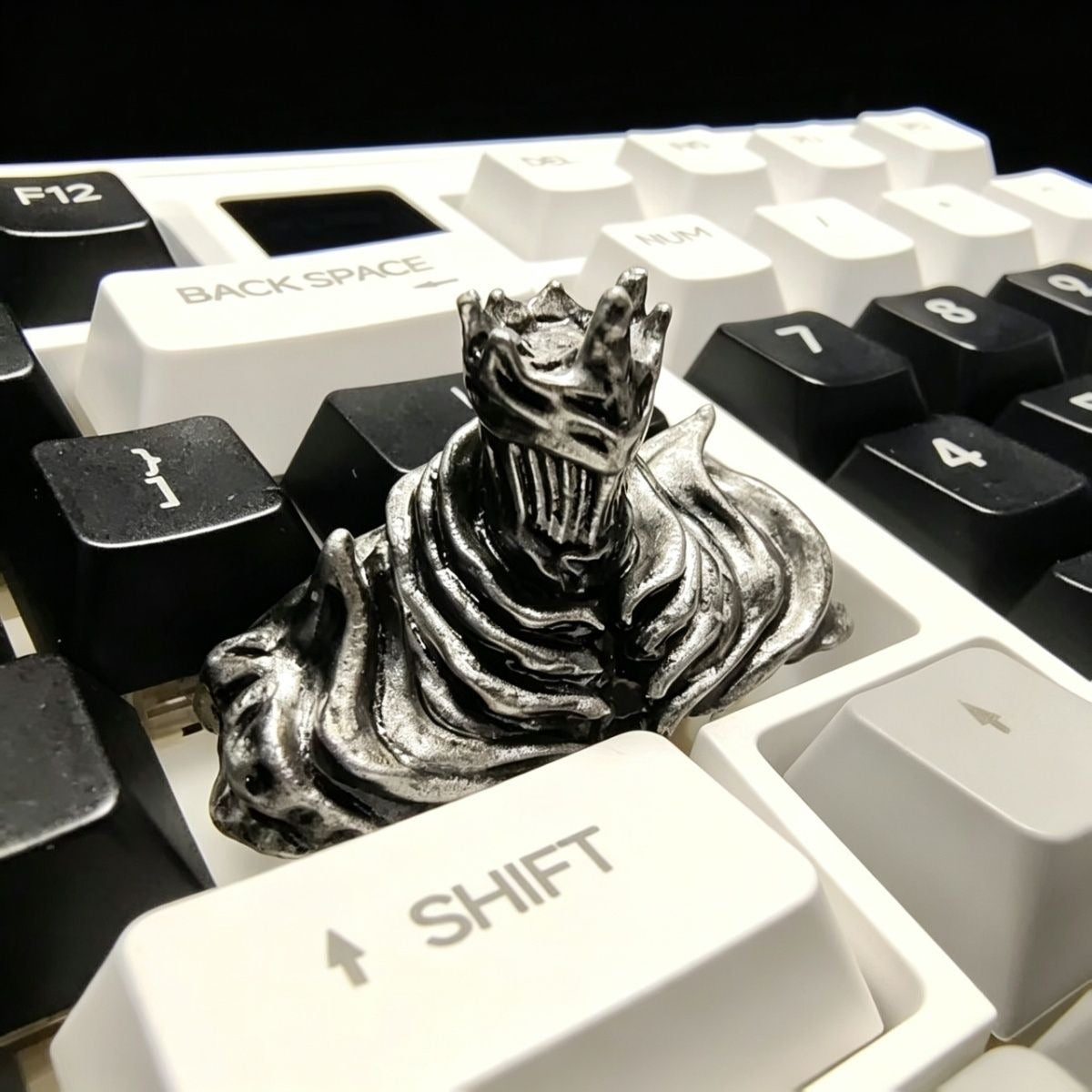 ELDEN RING NIGHTREEGN, Heolstor 2.25U resin coated personalized keycaps, game culture creative keycaps, mechanical keyboard decorative keycaps