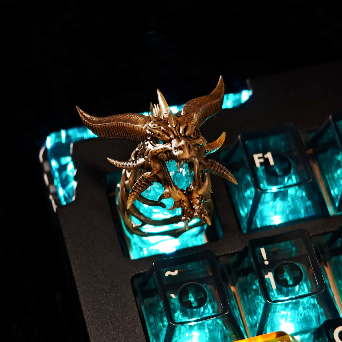 World of Warcraft, Frost Dragon Sindragosa, Metal/Resin versions Game Creative Culture Keycaps, Mechanical Keyboard Game Keyboard Decorative Keycaps