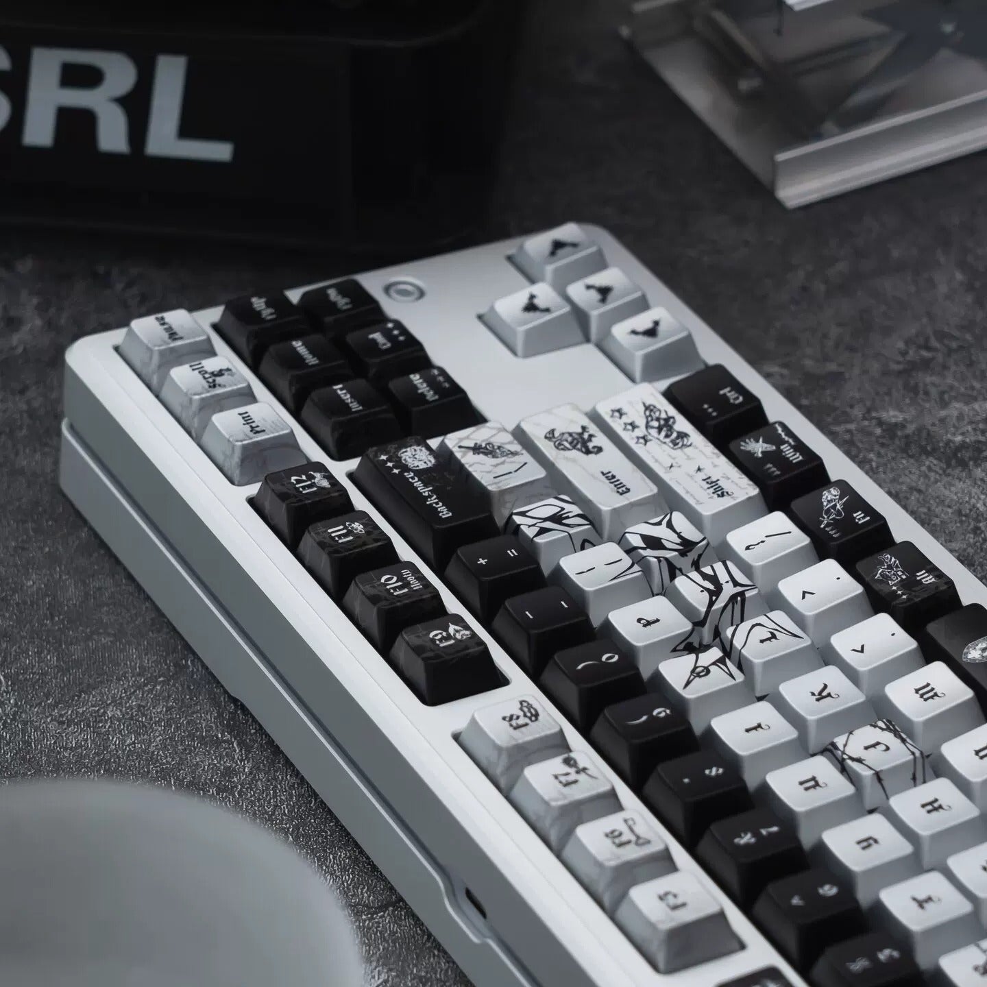 Dark Night Thorn Metal Paint Mechanical Keyboard Keycaps PBT Original Factory Height, PBT material personalized keycaps, mechanical keyboard replacement keycap set, Compatible with 61/64/68/75/84/87/104 Key Mechanical Keyboard Keycap Set
