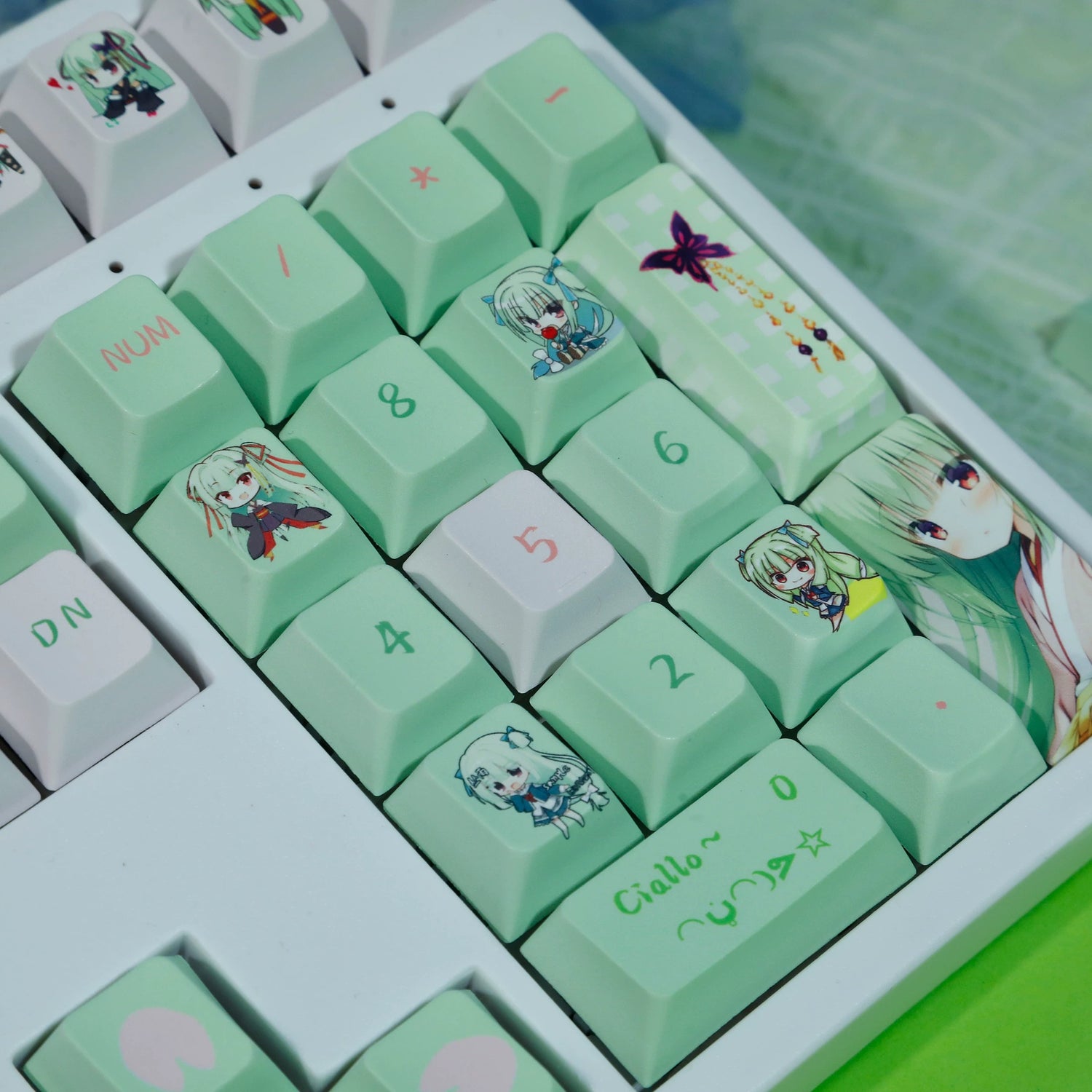 Senren*Banka，Murasame‌， PBT material personalized keycap set, anime keycap culture peripheral mechanical keyboard decoration keycaps， Compatible with 61/64/68/75/84/87/104 key mechanical keyboard keycap set