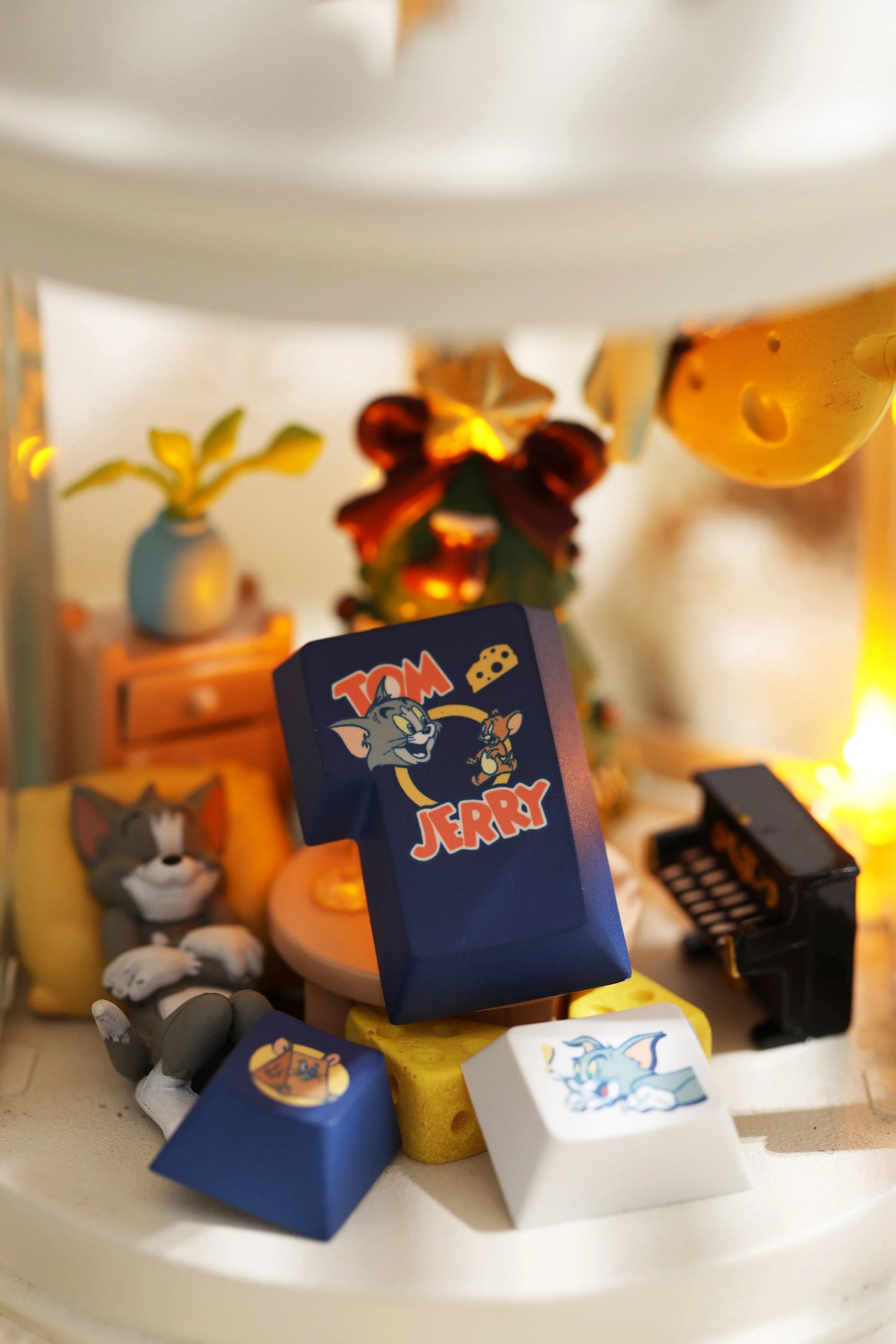 Tom and Jerry Theme Keycaps -155 Keys - Original High PBT Thermal Sublimation Decorative Keycap Set