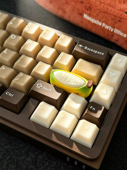 Banana shaped resin personalized keycaps, fruit keycaps, trendy cultural and creative keycaps, mechanical keyboard backspace/enter/caps replacement keycaps, decorative keycaps
