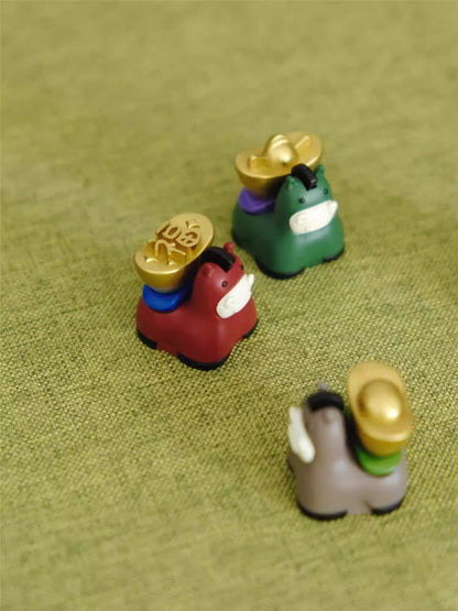 Chinese New Year, Year of the Horse, auspicious symbolism. Small horse shaped painted personalized keycaps, keyboard decorated keycaps