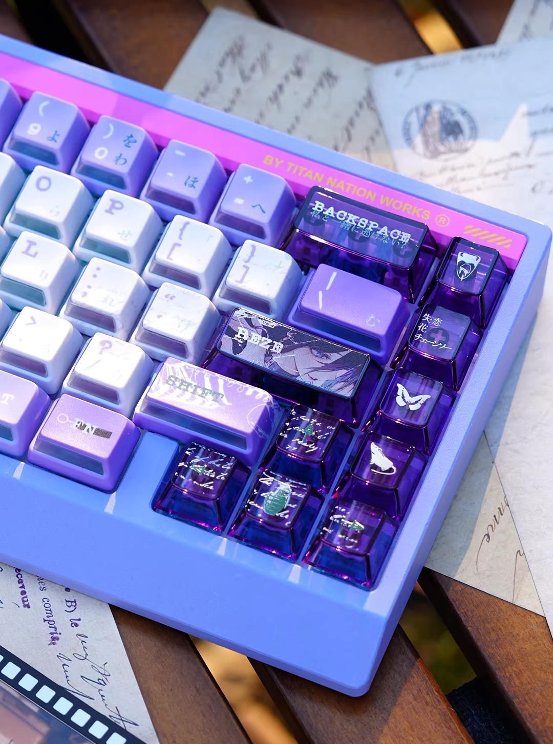Chainsaw Man series, Reze theme, PBT+PC， Personalized keycap set with sublimation technology