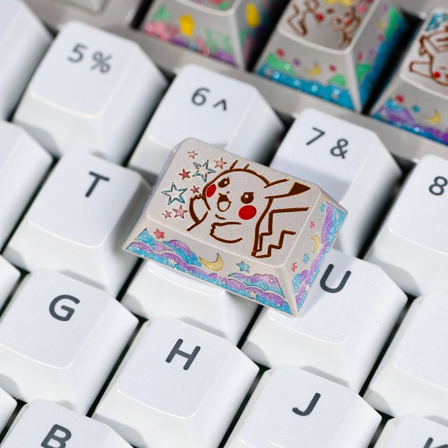 Pok é mon series, Pikachu themed design, keycaps made of aluminum alloy material CNC integrated precision machining personalized keycaps, mechanical keyboard decorative keycaps
