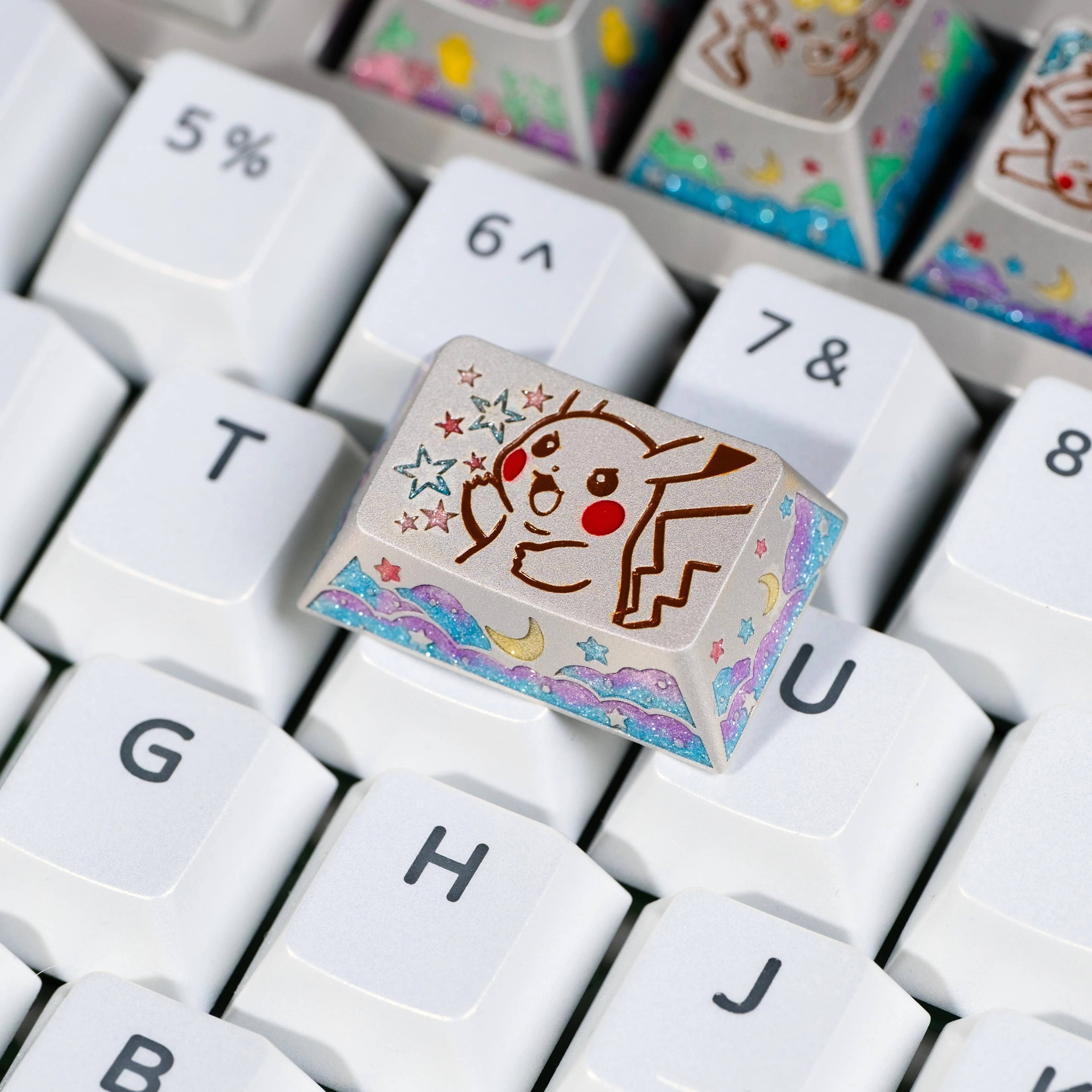 Pok é mon series, Pikachu themed design, keycaps made of aluminum alloy material CNC integrated precision machining personalized keycaps, mechanical keyboard decorative keycaps