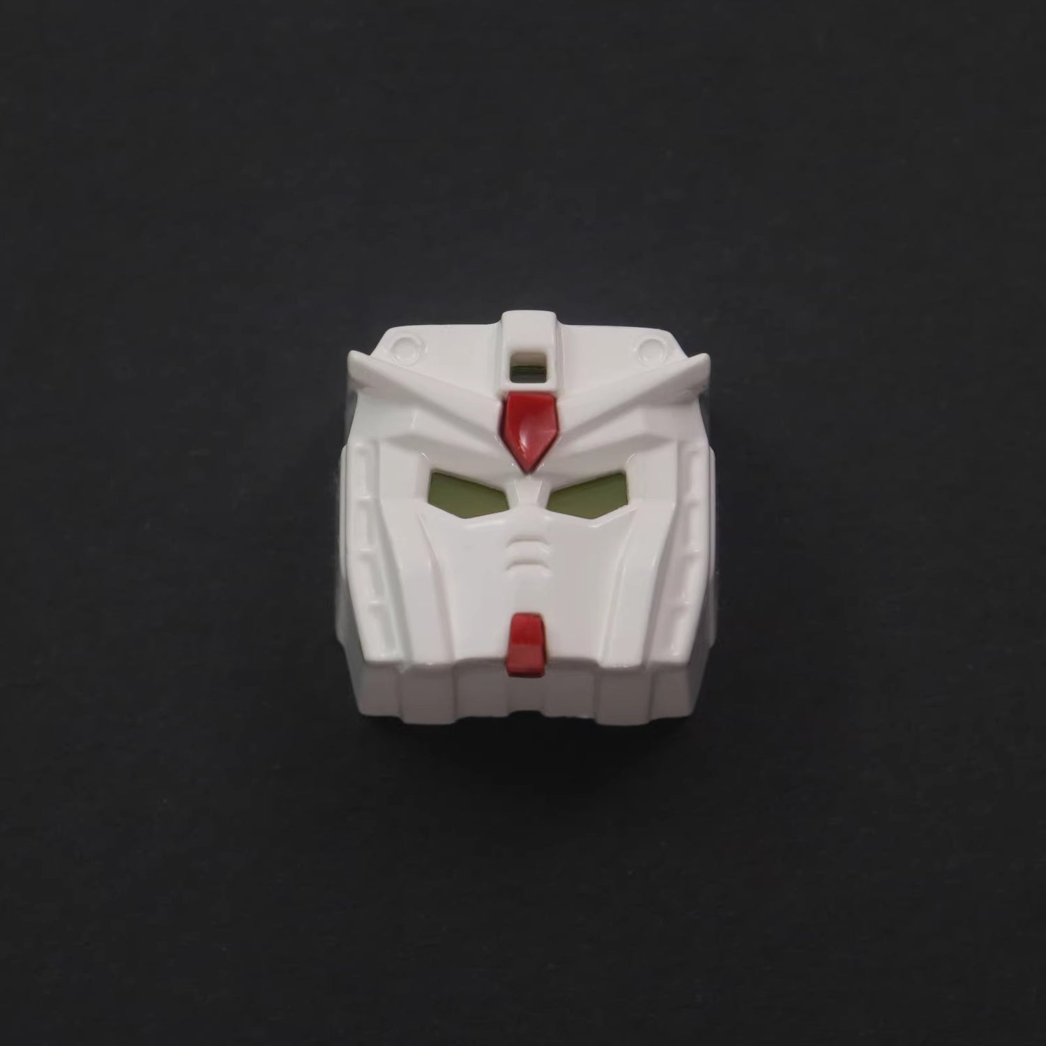Mobile Suit Gundam， Aluminum alloy CNC personalized keycaps, metal anime decorative art keycaps