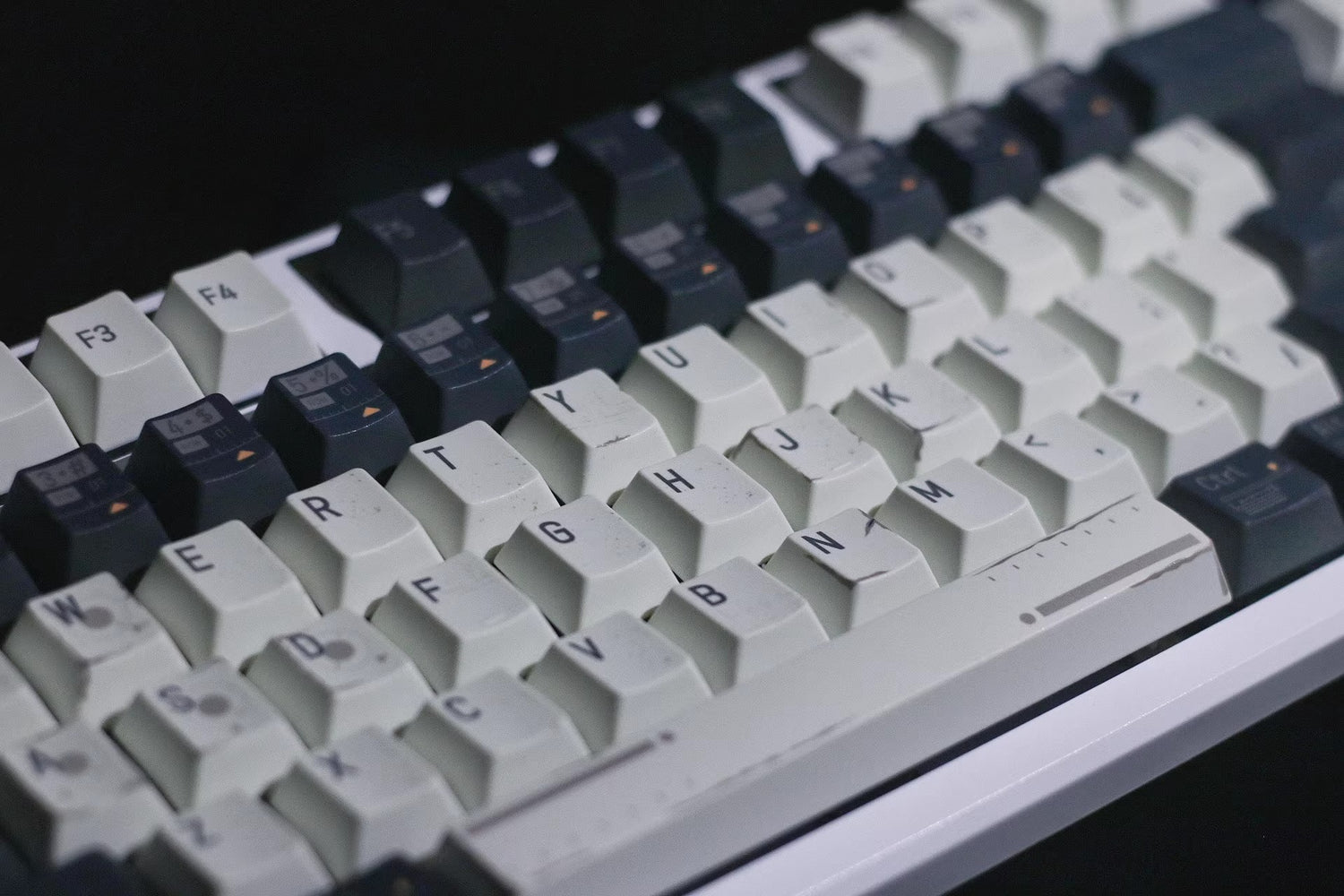 Interstellar themed personalized keycap set, astronaut space series PBT material decorative keycaps