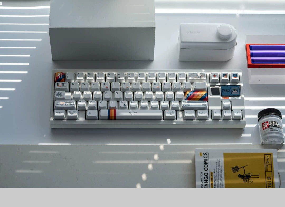 Starfield themed design, creative keycap set, PBT material personalized keycap set, mechanical keyboard replacement decorative keycaps, compatible with 61/64/68/75/84/87/104 key mechanical keyboard