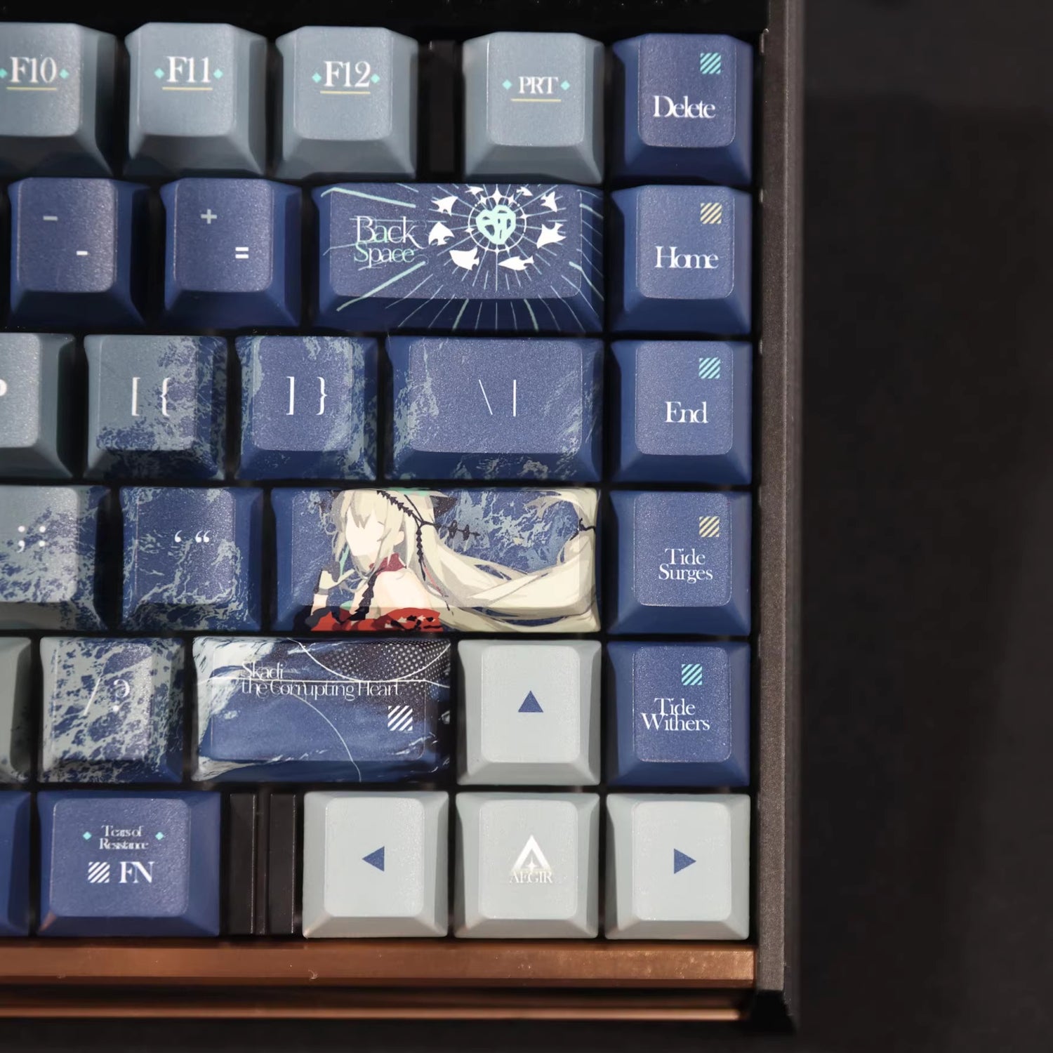 Arknights series,Skadi the Corrupting Hearttheme, custom set personalized keycap series, PBT material, compatible with 61/64/68/75/84/87/104 mechanical keyboard keycap set
