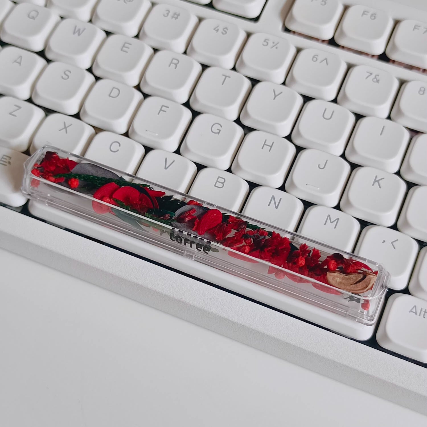 Natural Plant Specimen Eternal Flower Series, Lofree, 6.25U Crystal drops of glue Spacebar, Art Decorative Keycaps.
