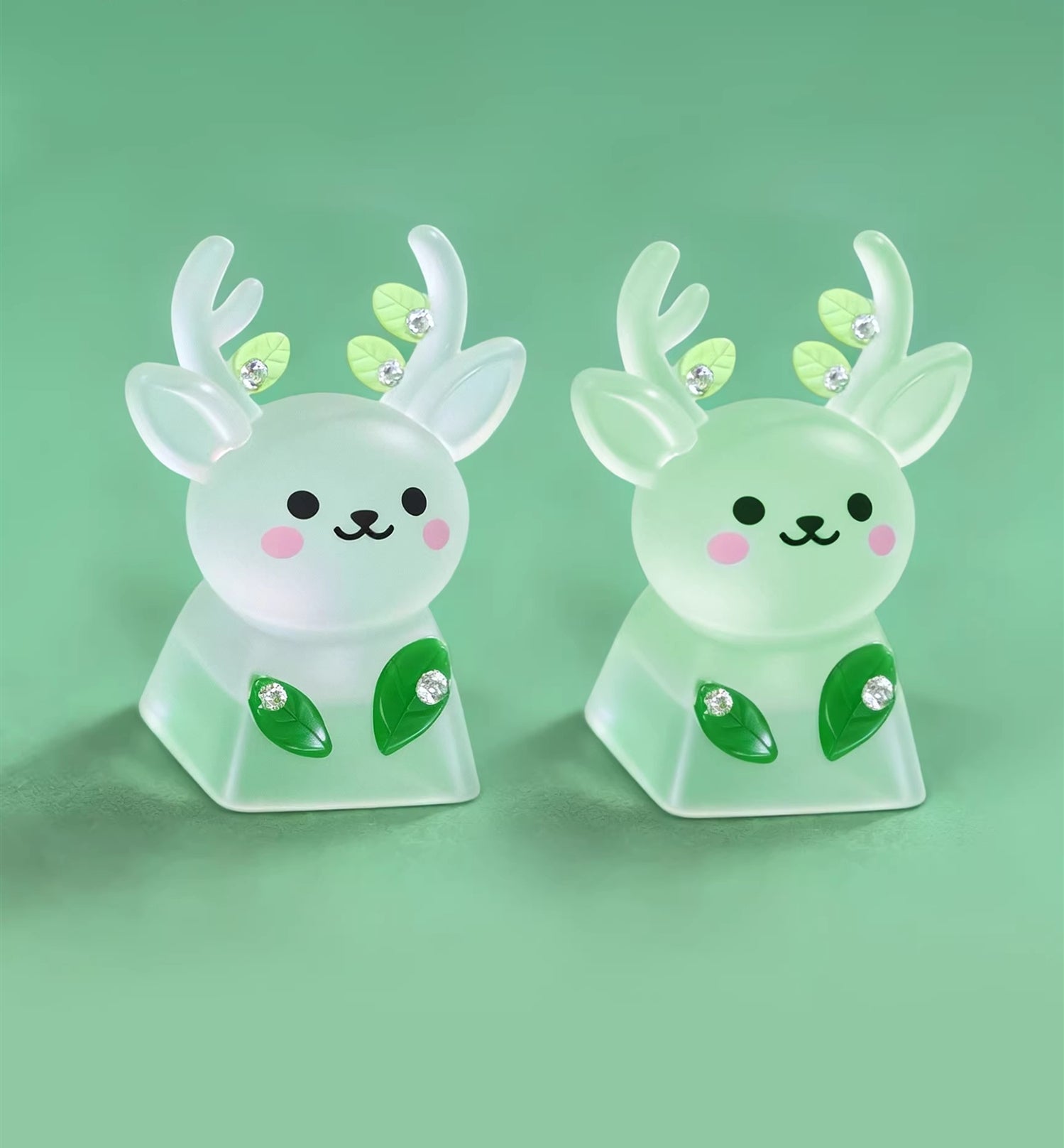 Original Forest Deer Keycap Resin Personalized Keycap Mist White/Light Green Mist Surface Half Transparent Hand Drilled/Hand drawn Deer Horn Leaves