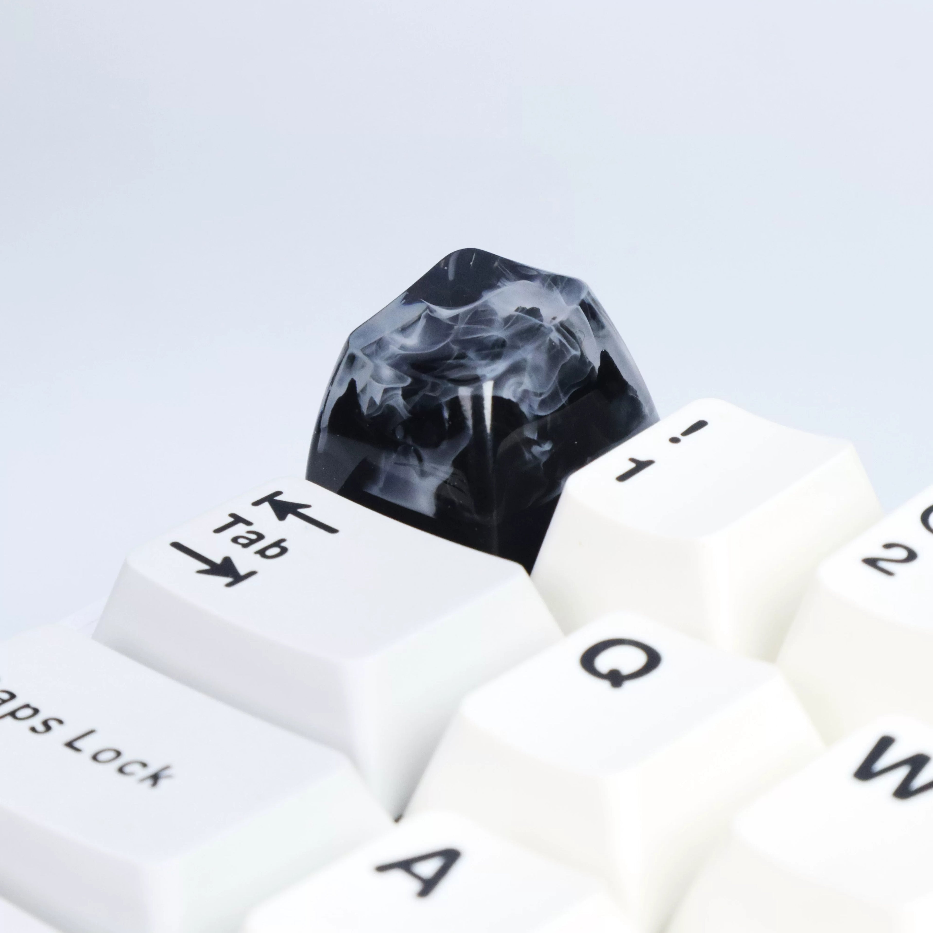 Ink wash style, crystal resin personalized keycaps, classical style resin handmade decorative keycaps