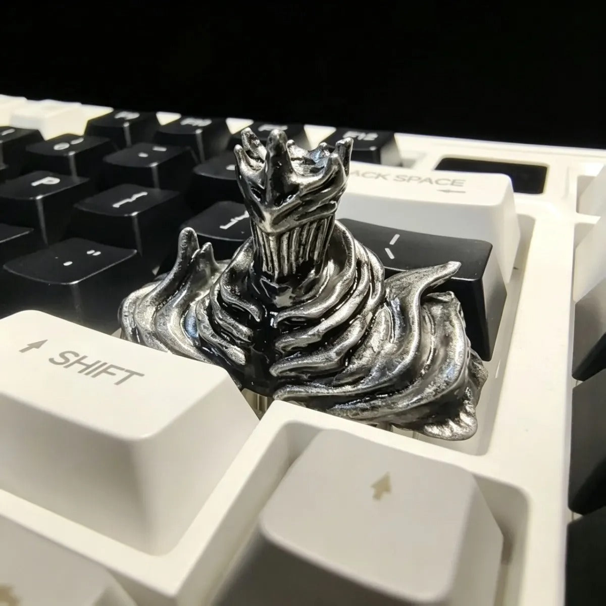 ELDEN RING NIGHTREEGN, Heolstor 2.25U resin coated personalized keycaps, game culture creative keycaps, mechanical keyboard decorative keycaps