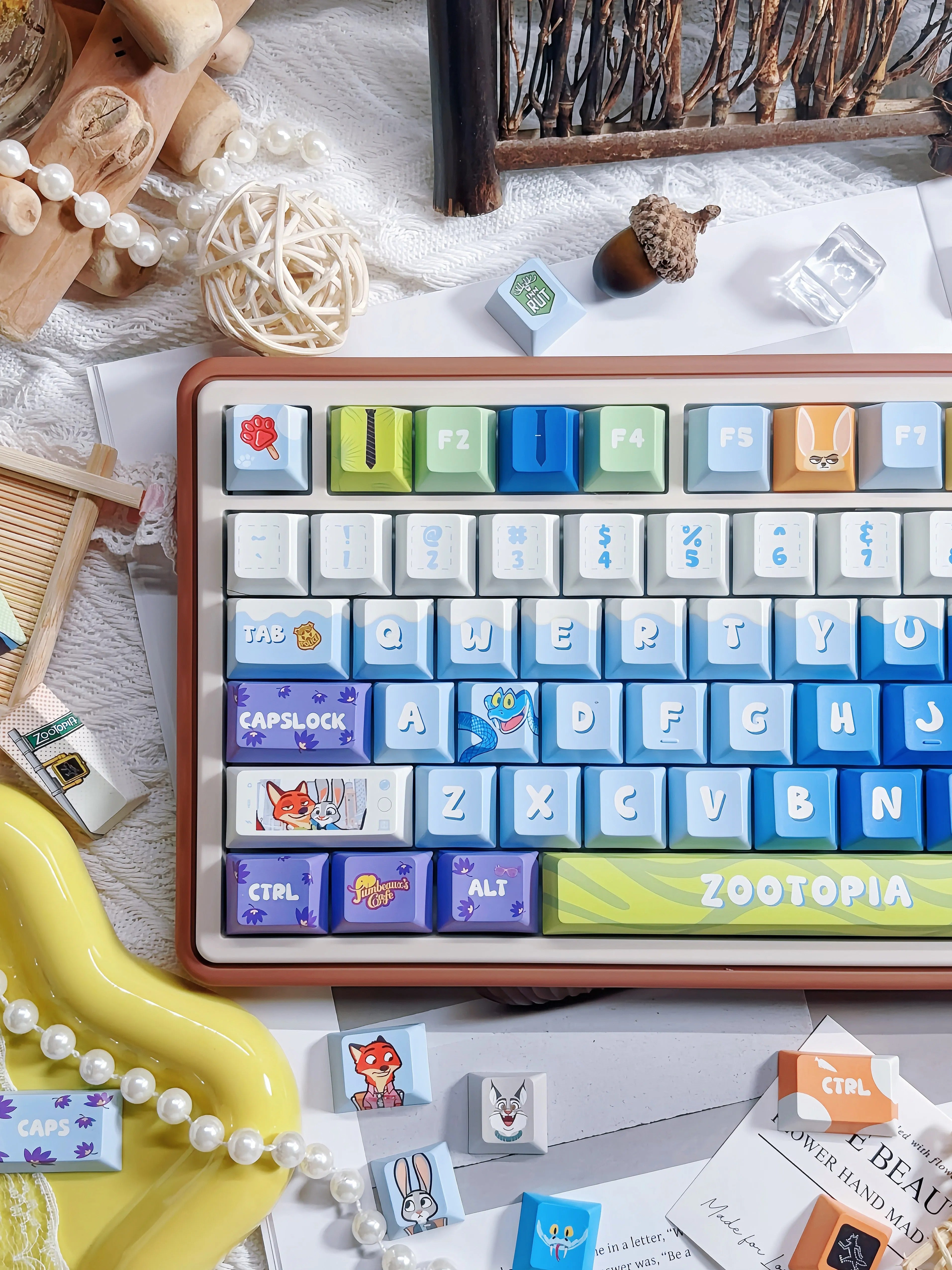 Zootopia Theme, PBT Material, Sublimation Craftsmanship, Anime Film Culture Innovation Decorative Keycap Set