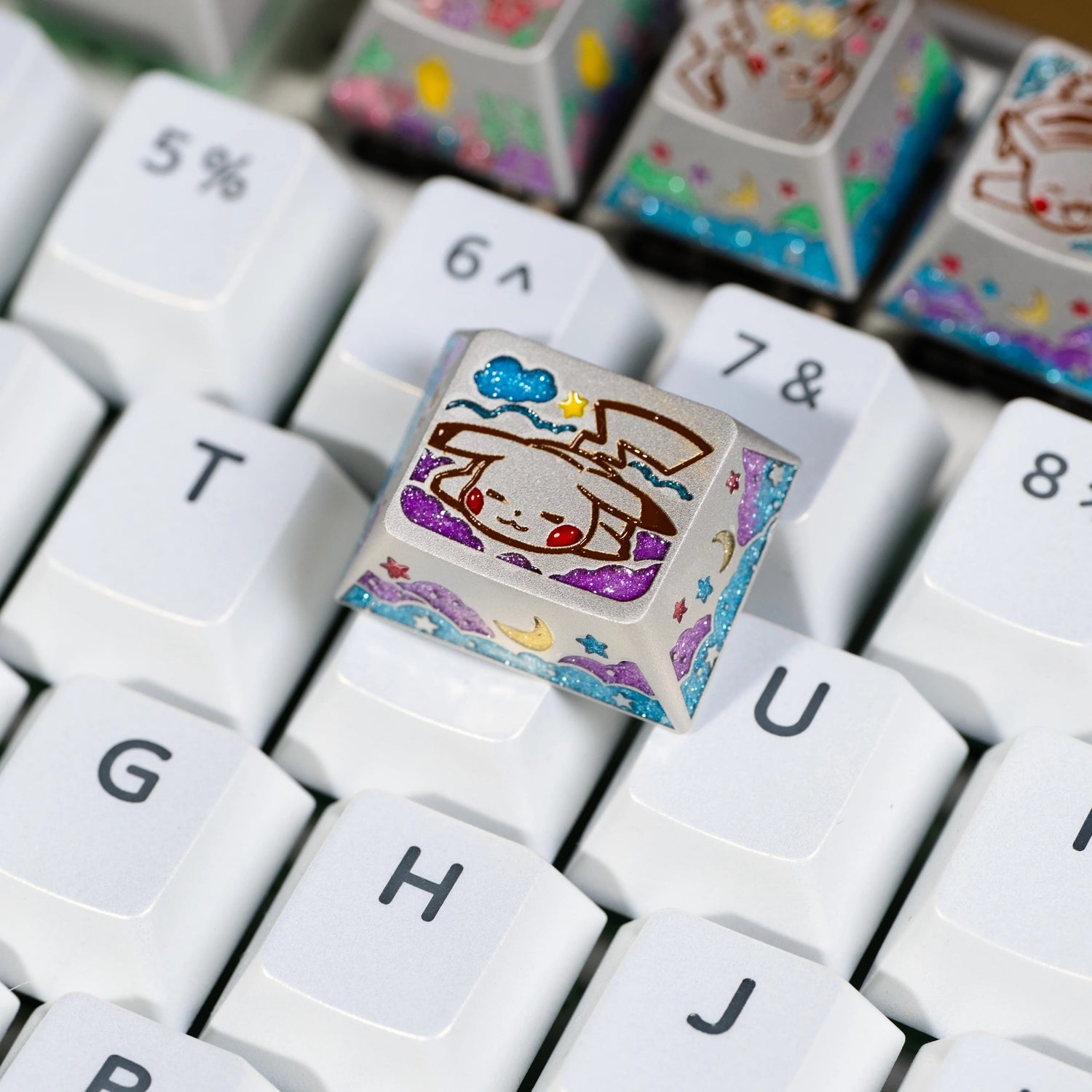 Pok é mon series, Pikachu themed design, keycaps made of aluminum alloy material CNC integrated precision machining personalized keycaps, mechanical keyboard decorative keycaps
