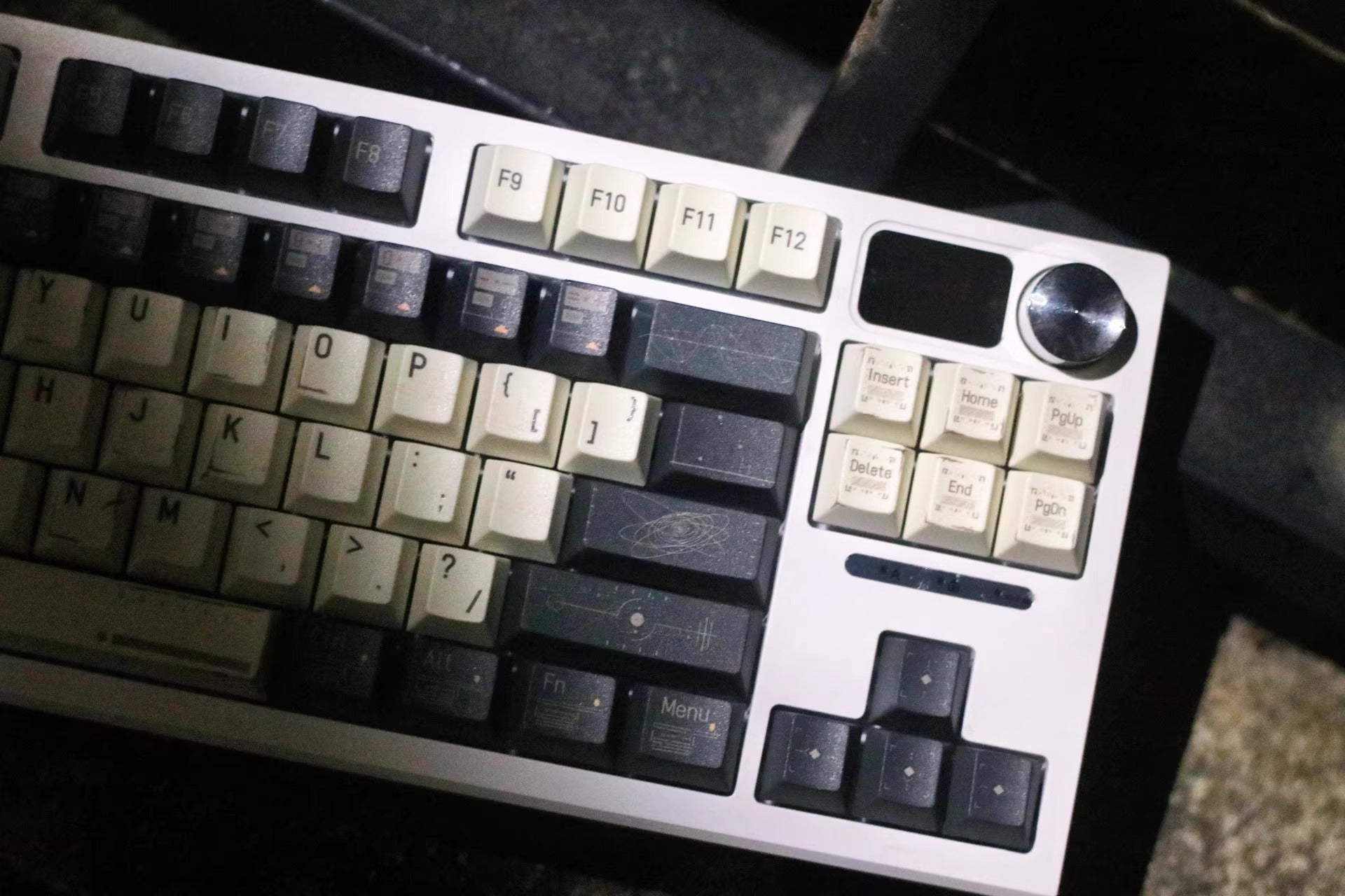 Interstellar themed personalized keycap set, astronaut space series PBT material decorative keycaps
