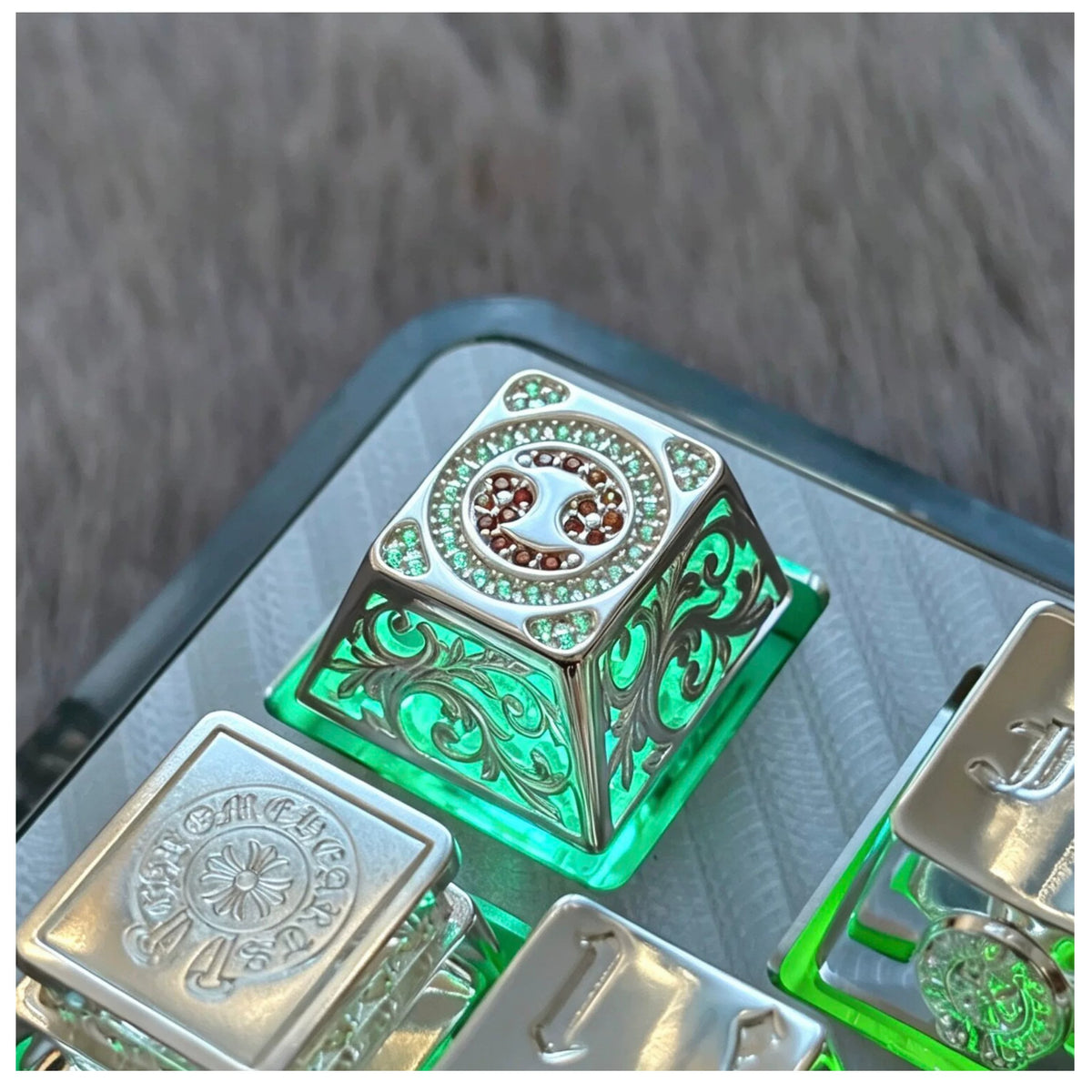 Pure silver hollow 12 Constellation  Personalized Keycaps, Mechanical Keyboard Decorative Keycaps, Constellation Divination Cultural Creative Products.