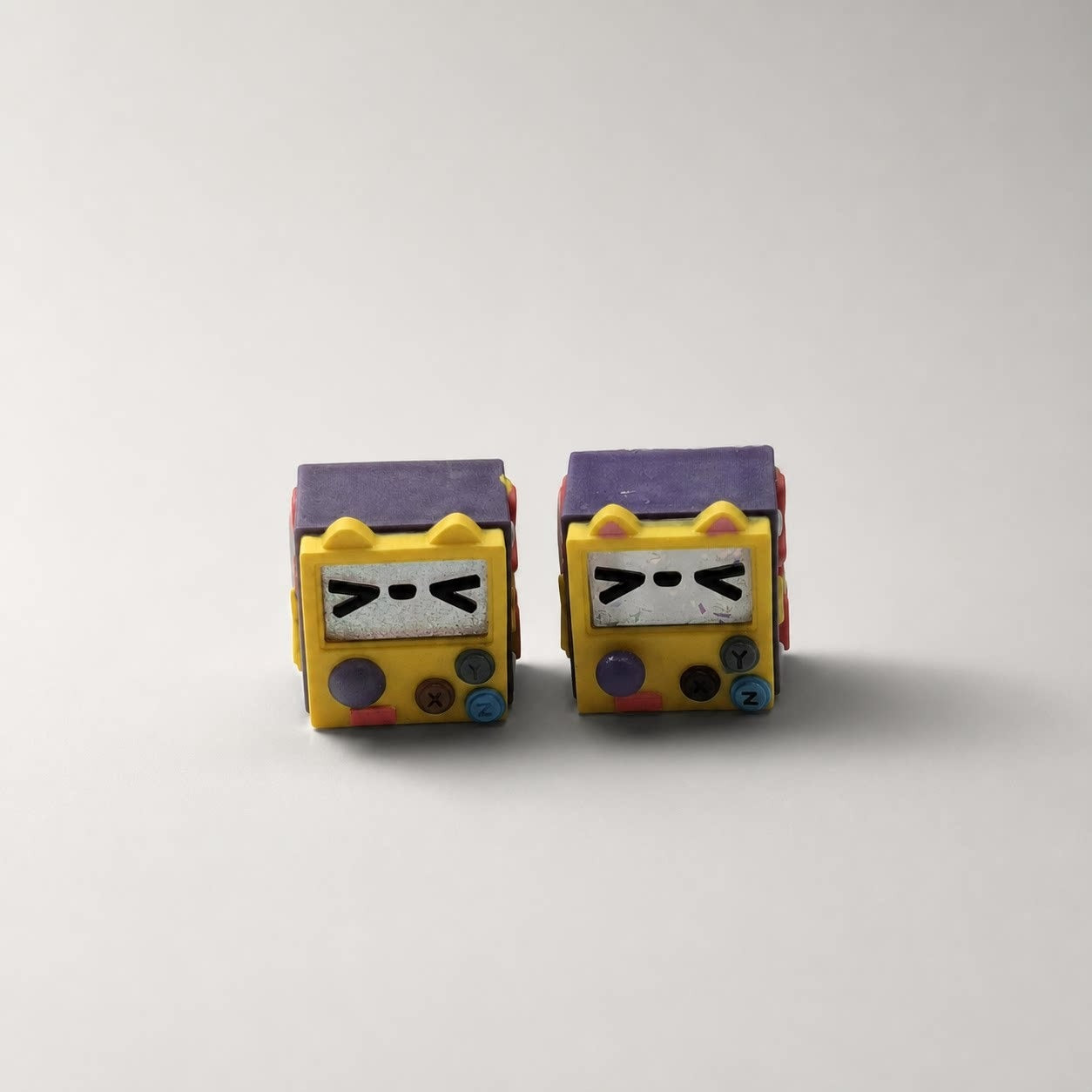 Game console styling keycaps creative mini game console decoration keycaps mechanical keyboards personalized keycaps gaming cat keycaps