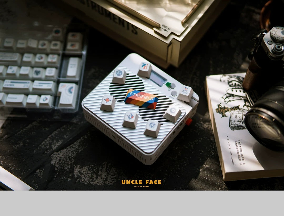 Starfield themed design, creative keycap set, PBT material personalized keycap set, mechanical keyboard replacement decorative keycaps, compatible with 61/64/68/75/84/87/104 key mechanical keyboard