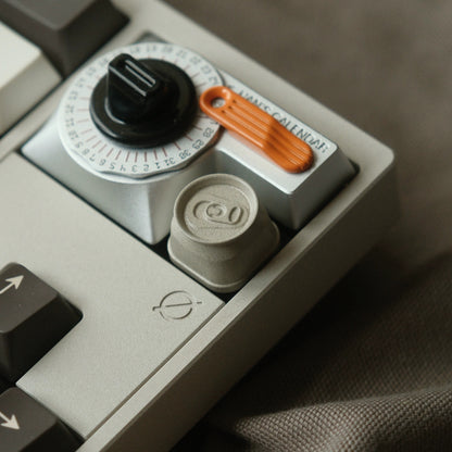 Can shaped design, personalized metal keycaps, minimalist mechanical keyboard decorative keycaps.