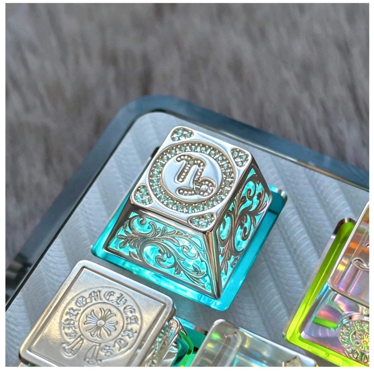 Pure silver hollow 12 Constellation  Personalized Keycaps, Mechanical Keyboard Decorative Keycaps, Constellation Divination Cultural Creative Products.