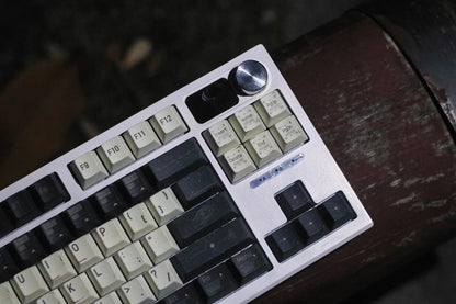 Interstellar themed personalized keycap set, astronaut space series PBT material decorative keycaps