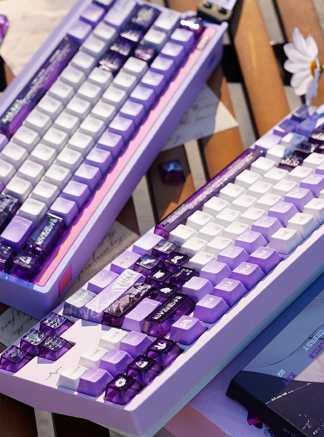 Chainsaw Man series, Reze theme, PBT+PC， Personalized keycap set with sublimation technology