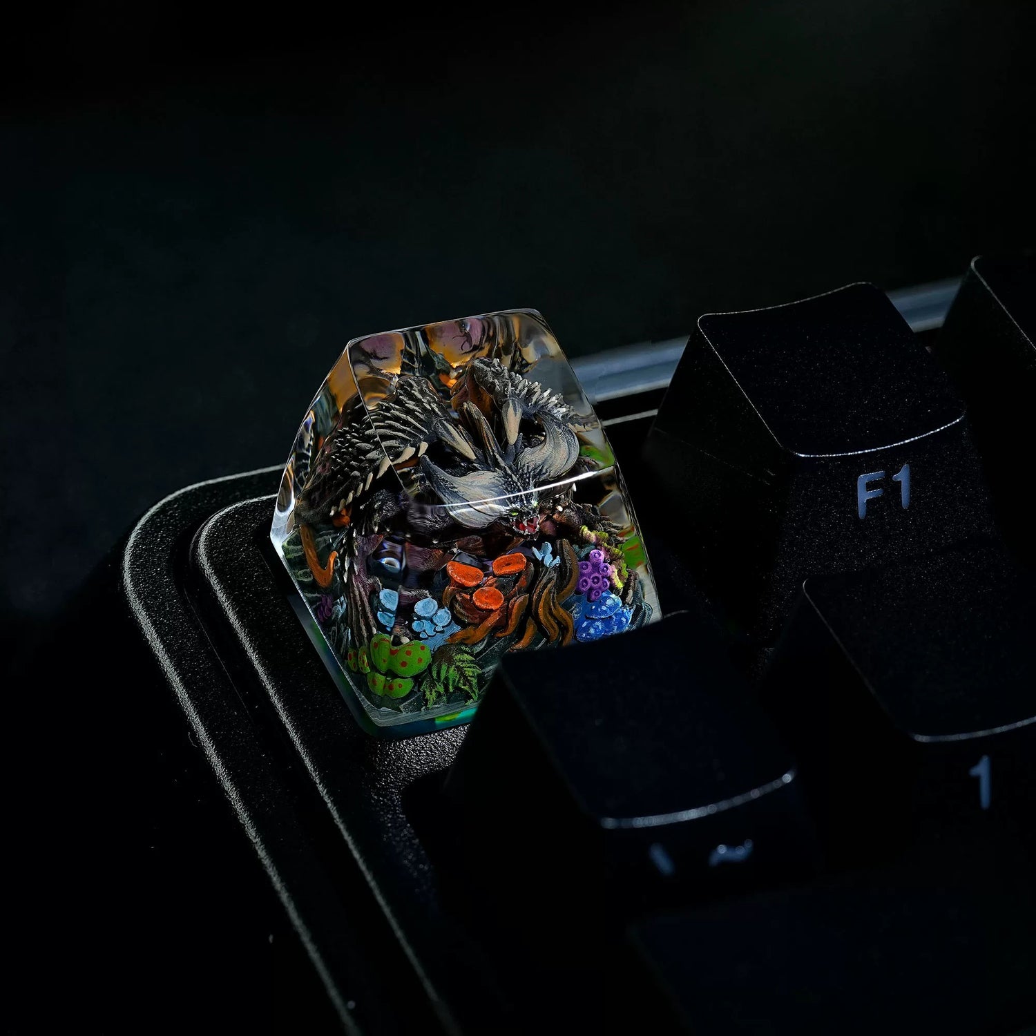Monster Hunter, Nergigante, 1U crystal resin personalized keycaps, anime, gaming, cultural and creative peripheral products, mechanical keyboard decoration keycaps