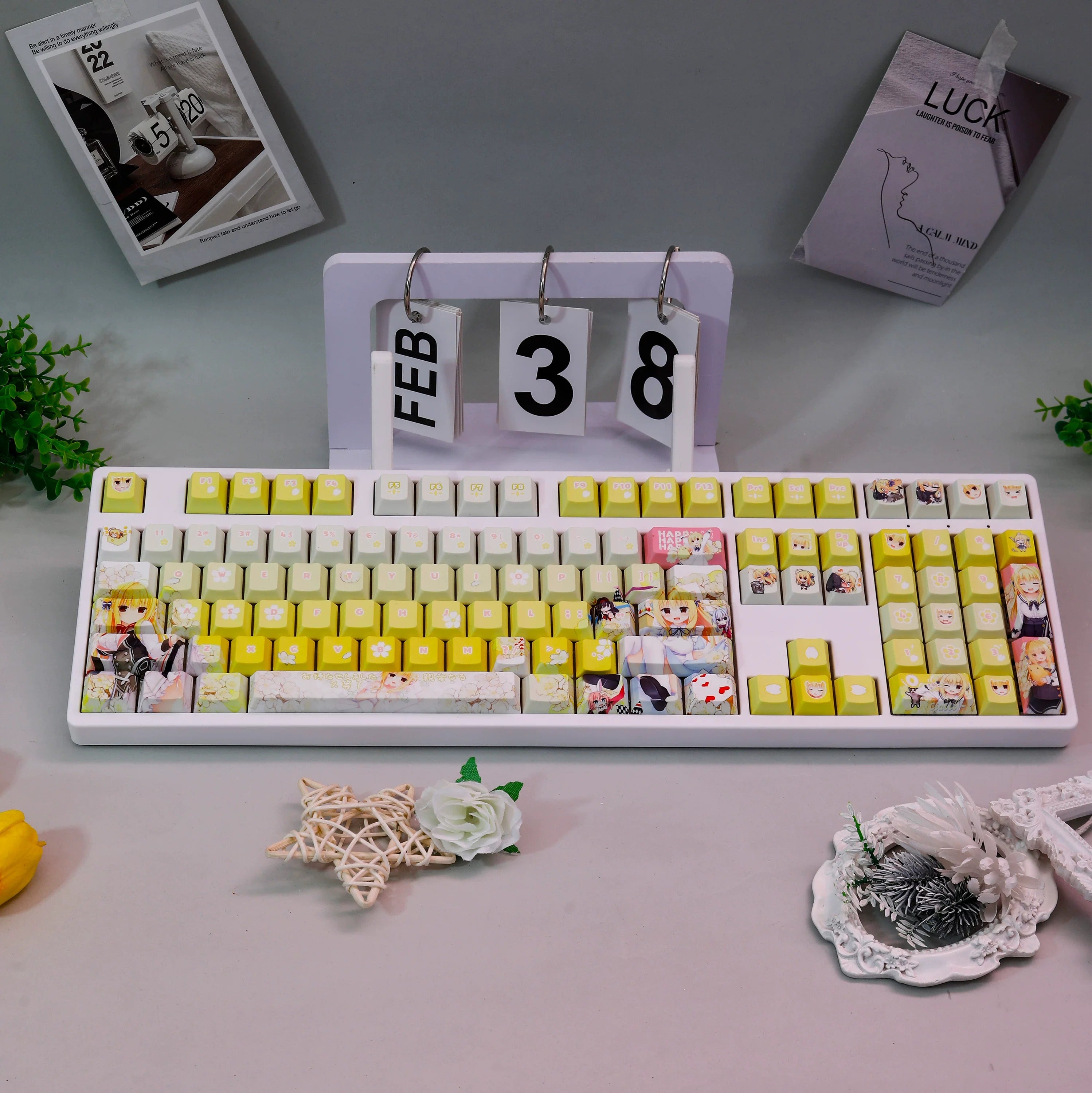 HAMIDASHI CREATIVE series, Izumi Hiyori theme, PBT material personalized keycap set, anime keycap culture peripheral mechanical keyboard decoration keycaps， Compatible with 61/64/68/75/84/87/104 key mechanical keyboard keycap set