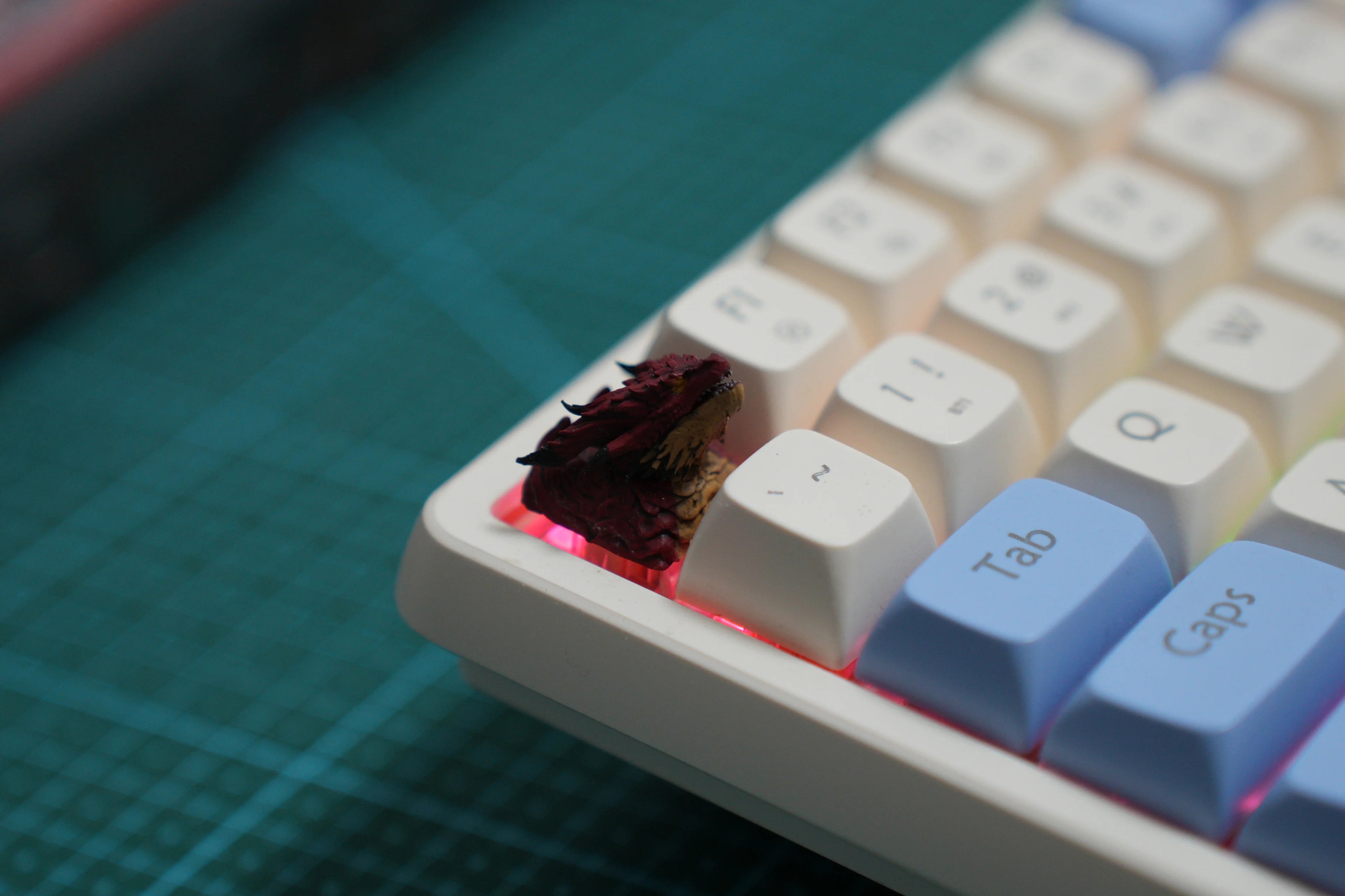 Monster Hunter themed resin personalized keycaps, coated resin mechanical keyboard decorative keycaps