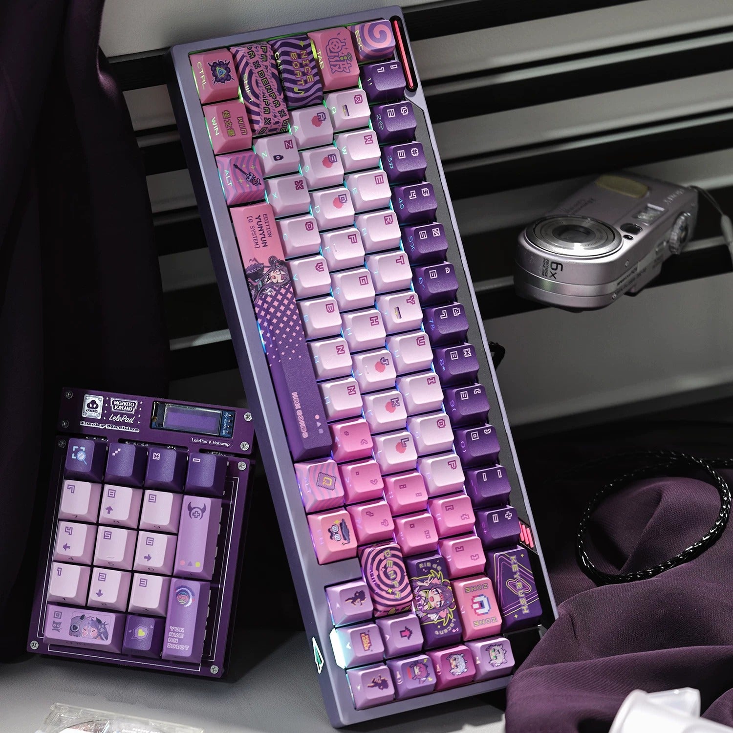 ‌Yunyun Syndrome!?: Rhythm Psychosis‌，PBT material material personalized keycap set, anime and games cultural creative decoration keycap set, compatible with 61/64/68/75/84/87/104 mechanical keyboard replacement keycap