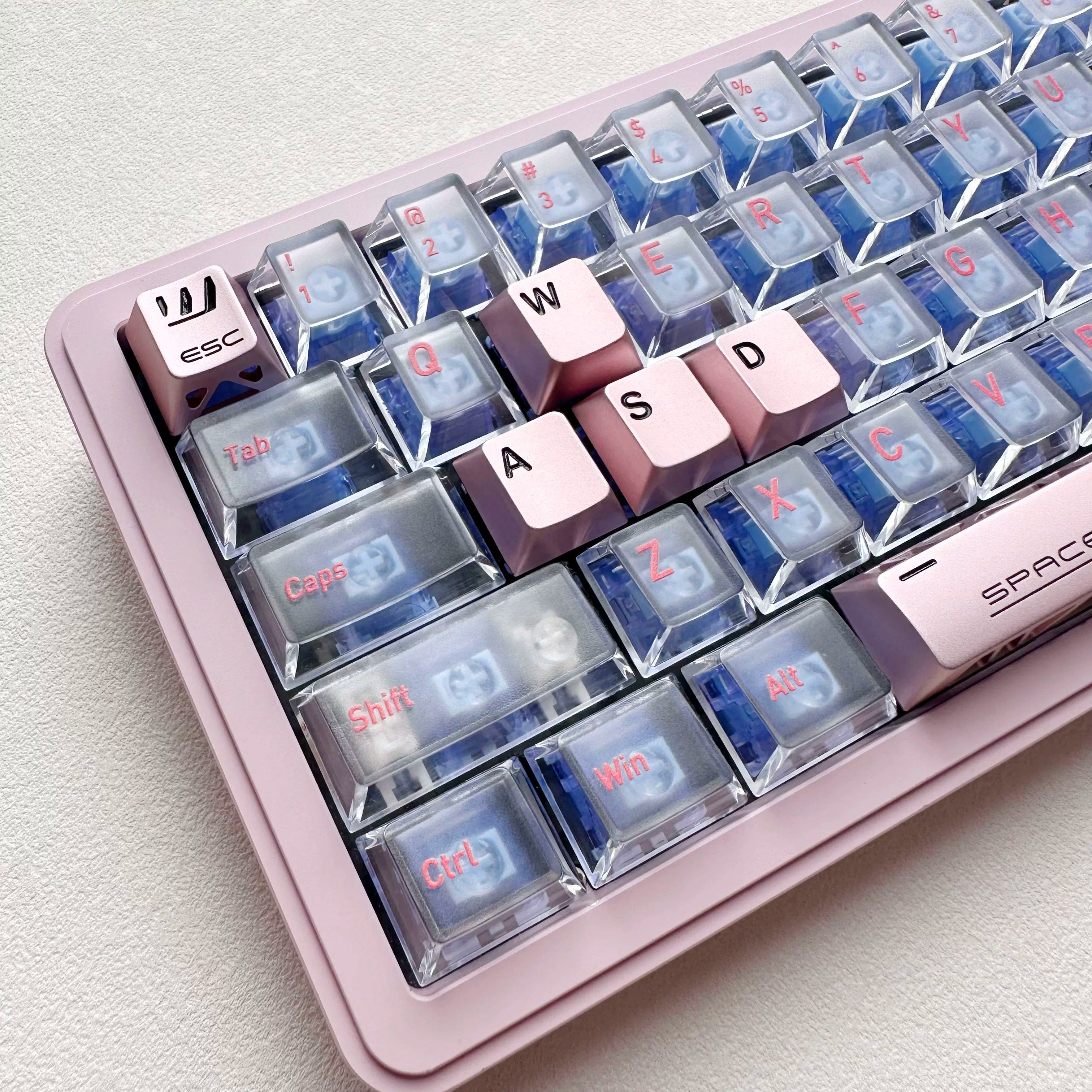 Aluminum alloy hollow design, anodized corrosion-resistant, WASD/directional keys, mechanical keyboard metal replacement set, keyboard decorative keycaps