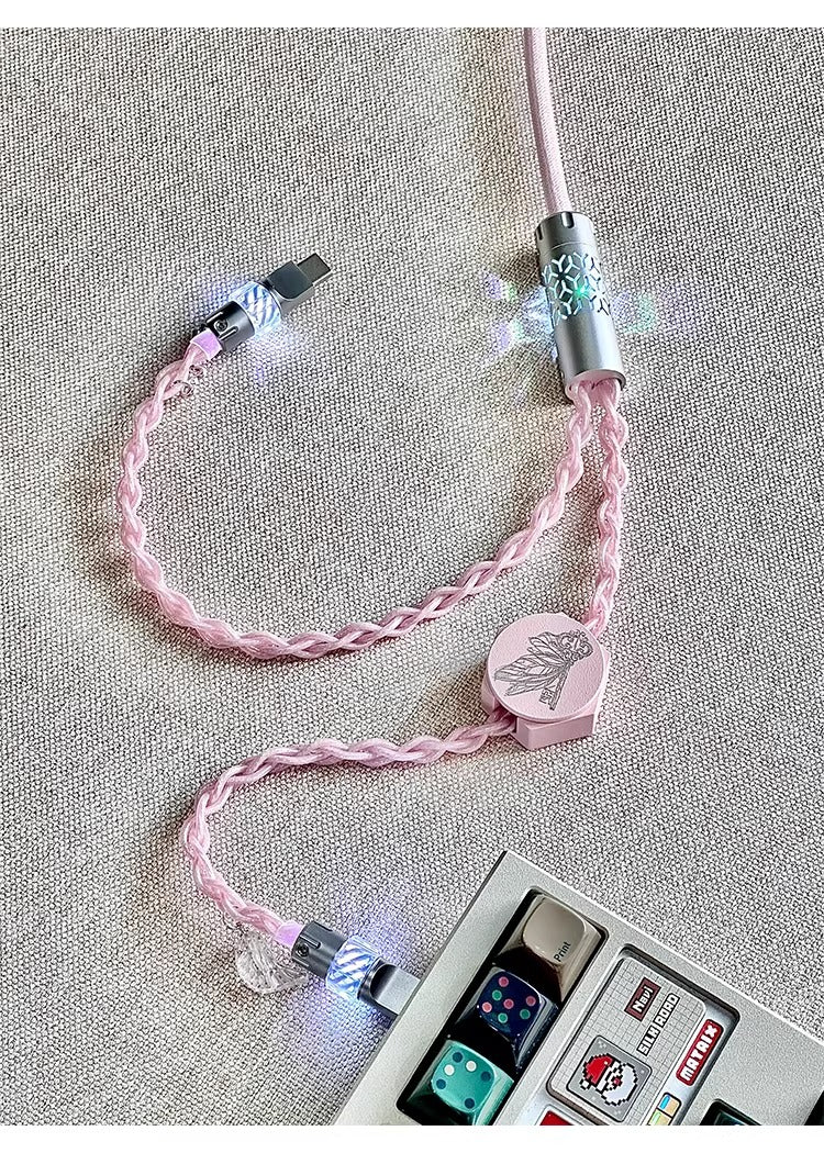 Independent induction magnetic switch light, one to two dual Type-C, 8k gaming cable, keyboard customization, manual data cable