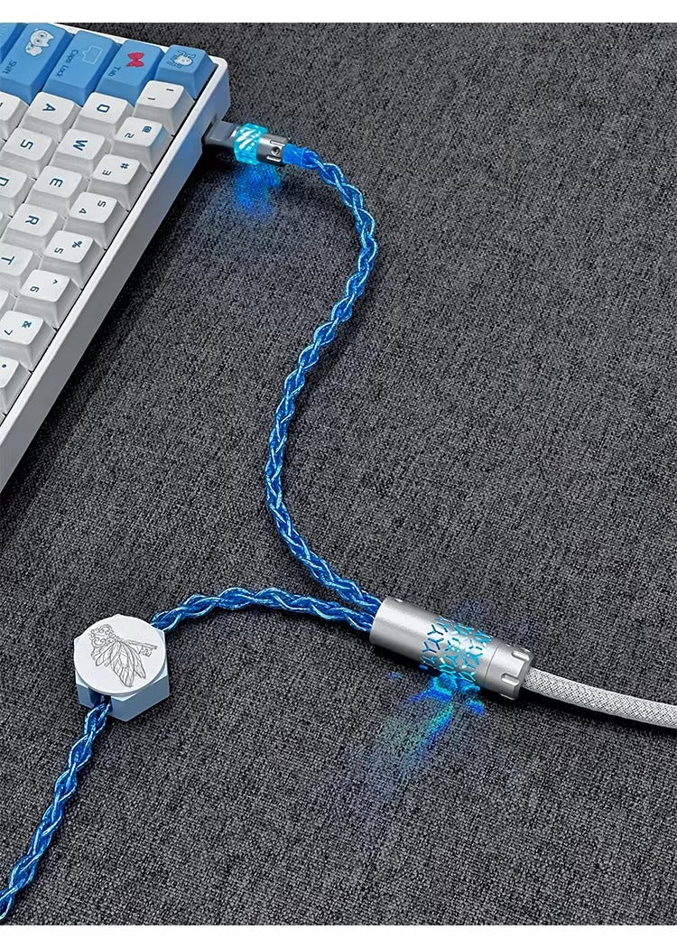 Independent induction magnetic switch light, one to two dual Type-C, 8k gaming cable, keyboard customization, manual data cable