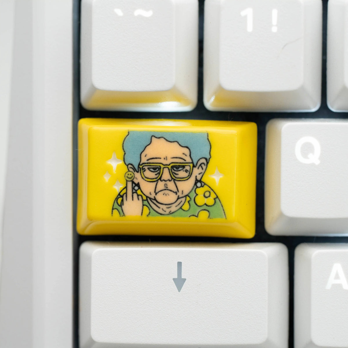 Grandpa and grandma are in a good mood. Illustration theme, hand drawn, creative underglaze color, ceramic keycaps, niche creativity, personalized keycaps, mechanical keyboards, DIY accessories, trendy customization, decorative keycaps