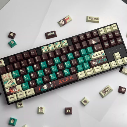 Demon Slayer: Kimetsu no Yaiba series, Kamado Tanjiro theme, PBT material anime keycap set, mechanical keyboard personalized keycap set suitable for 61/64/68/75/84/87/104 mechanical keyboards