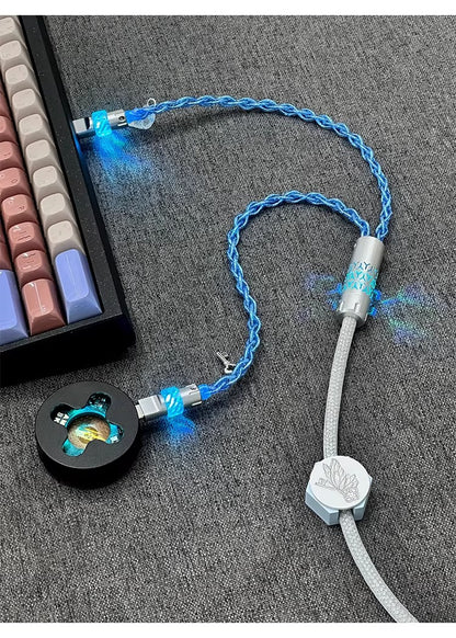 Independent induction magnetic switch light, one to two dual Type-C, 8k gaming cable, keyboard customization, manual data cable