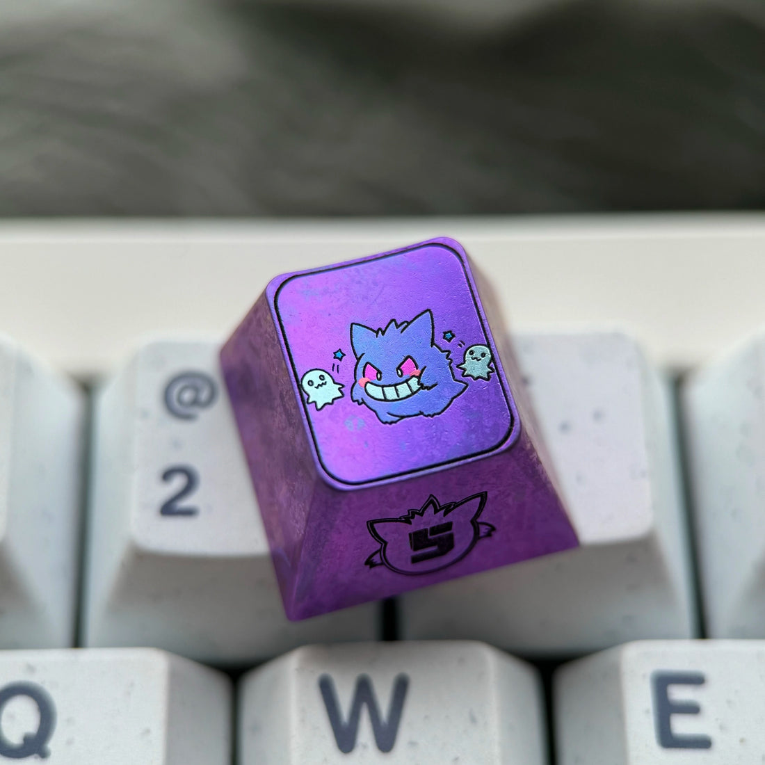 Pok é mon series, gengar themed R4 height, numerical range of 1-0, titanium alloy personalized keycaps, anime and game creative decorative keycaps