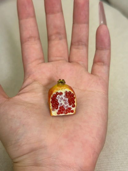 Simulated fruit series keycaps, handmade personalized keycaps made of soft clay material, mechanical keyboard creatively decorated keycaps